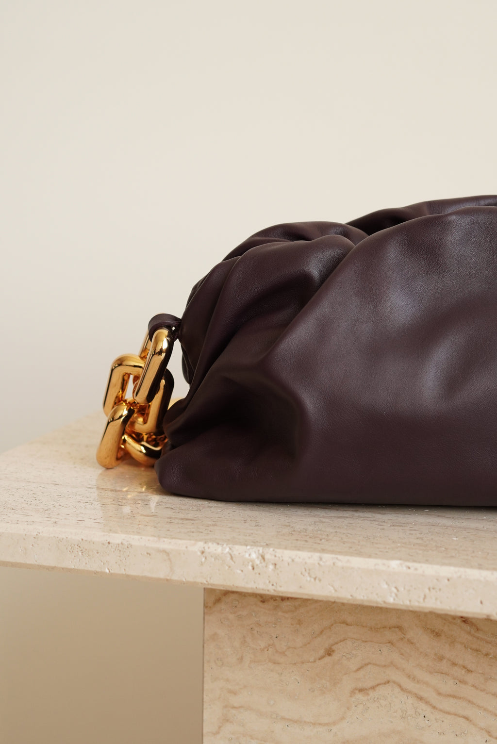 BOTTEGA VENETA CHAIN POUCH | GRAPE