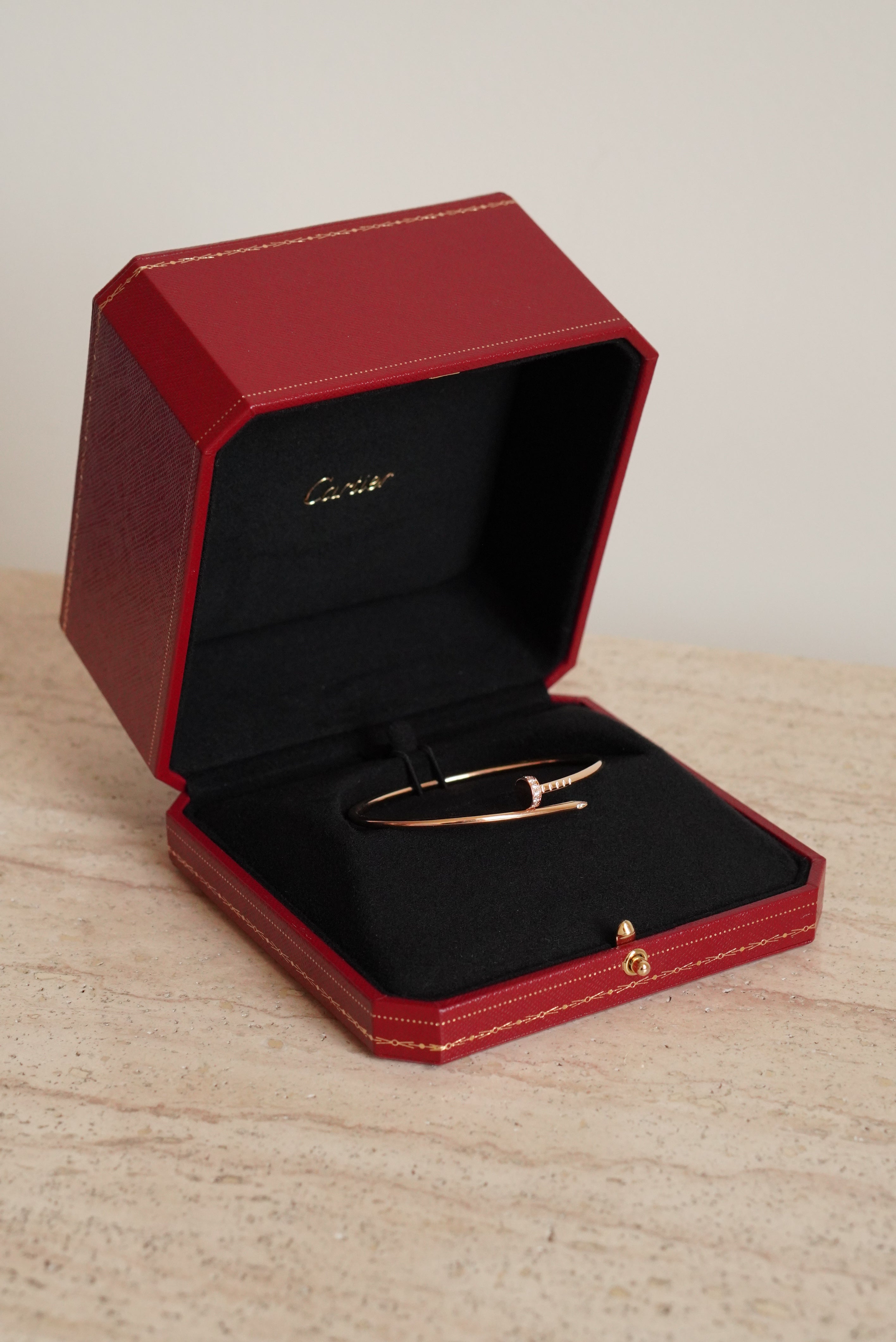 CARTIER JUSTE UN CLOU BRACELET SMALL DIAMONDS | ROSE GOLD