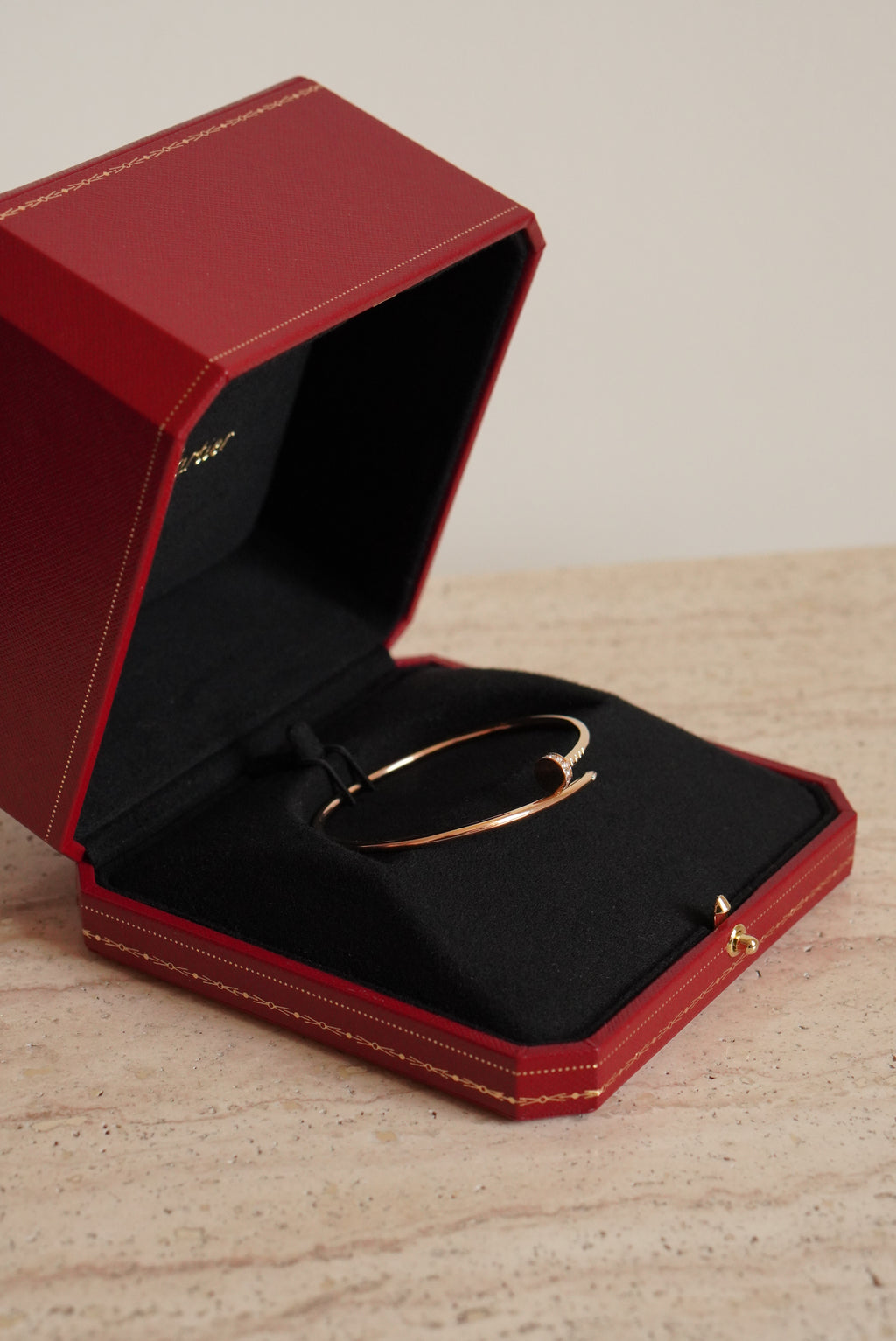 CARTIER JUSTE UN CLOU BRACELET SMALL DIAMONDS | ROSE GOLD