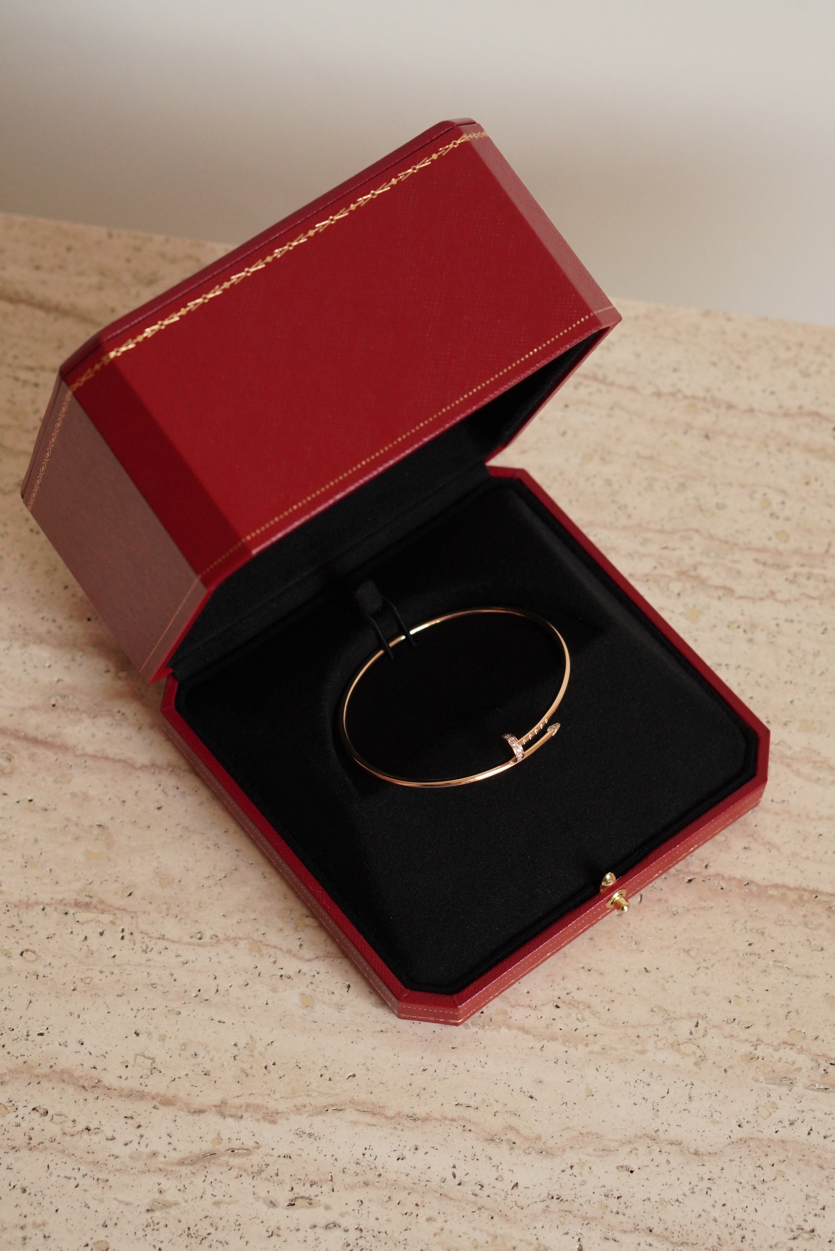 CARTIER JUSTE UN CLOU BRACELET SMALL DIAMONDS | ROSE GOLD
