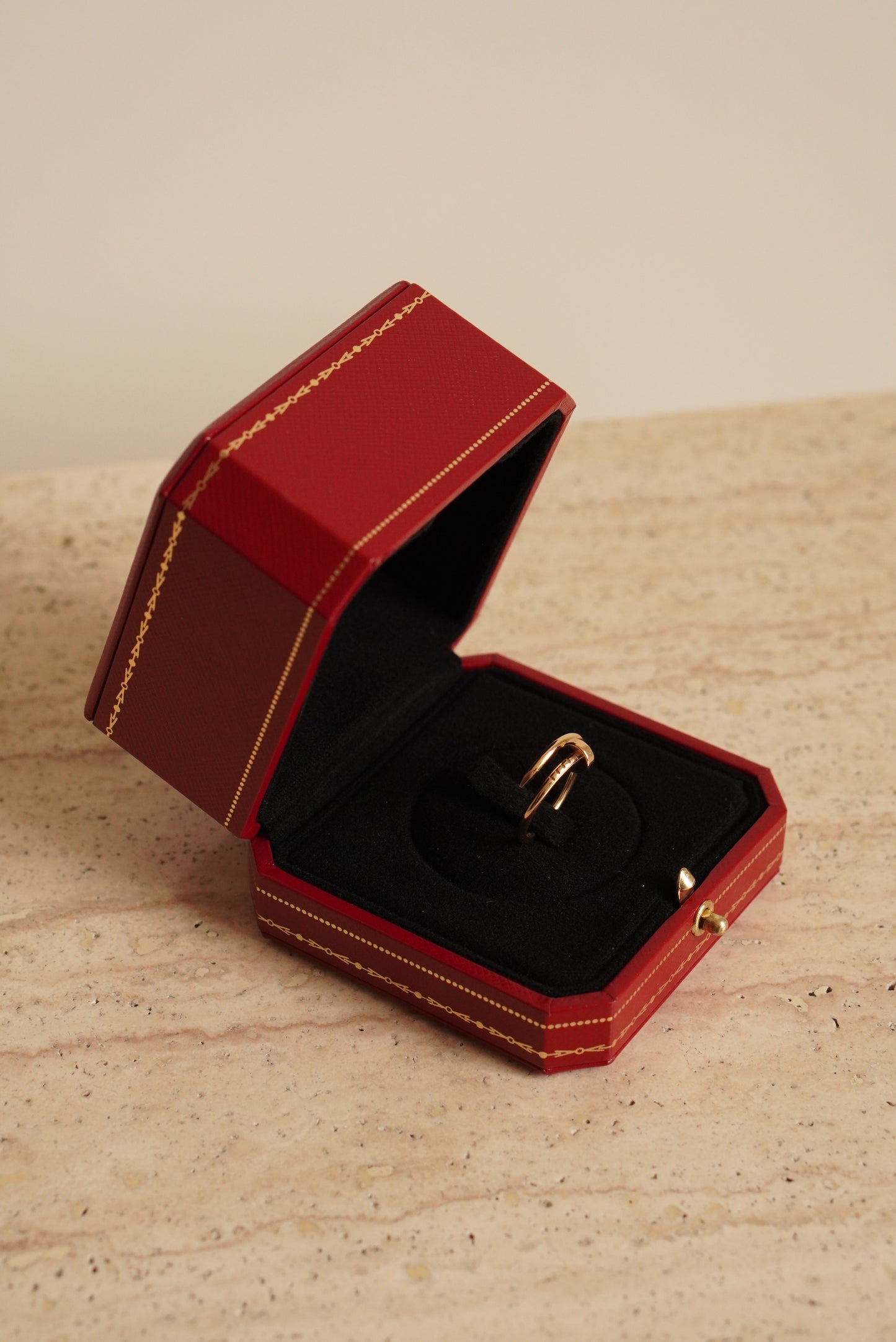 CARTIER JUSTE UN CLOU RING SMALL | YELLOW GOLD