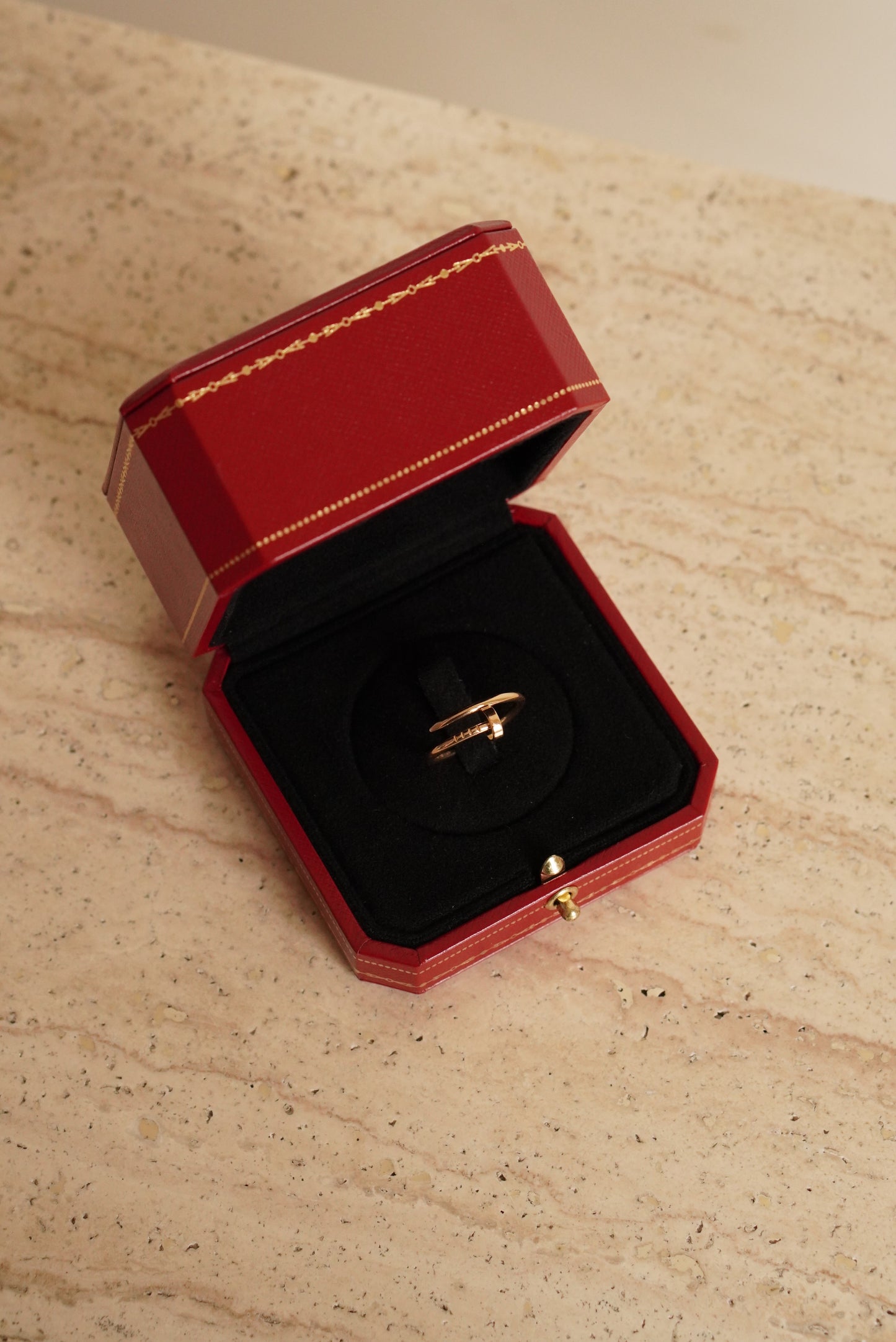 CARTIER JUSTE UN CLOU RING SMALL | YELLOW GOLD