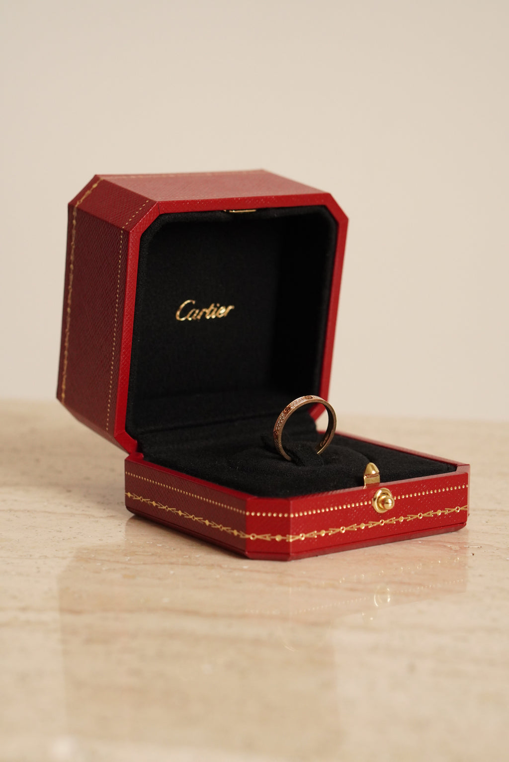 CARTIER LOVE RING MINI DIAMONDS | YELLOW GOLD