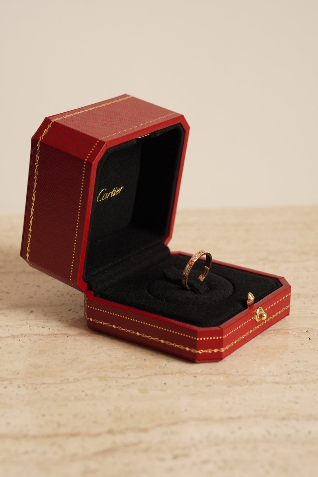CARTIER LOVE RING MINI DIAMONDS | YELLOW GOLD