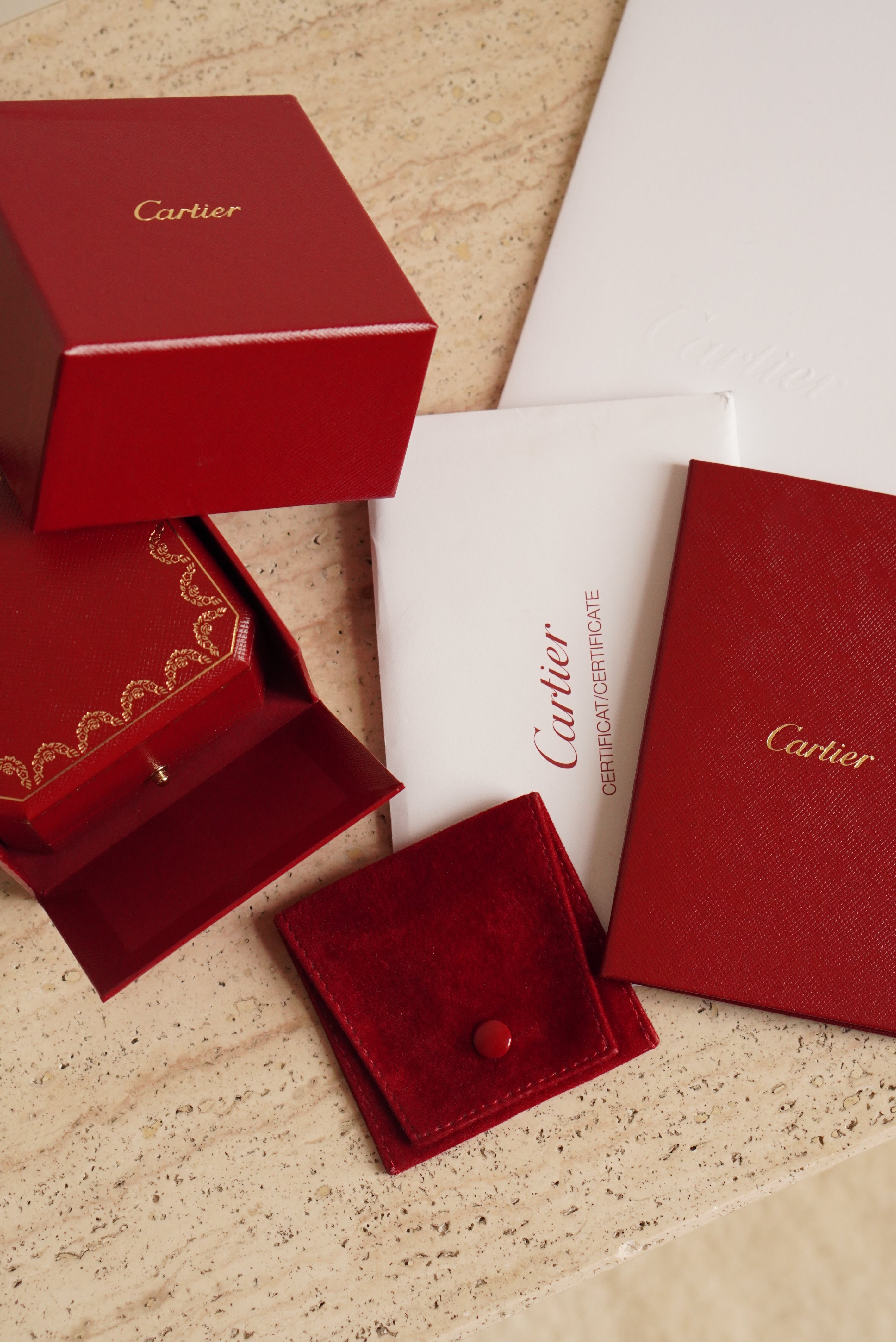 CARTIER LOVE RING MINI DIAMONDS | YELLOW GOLD