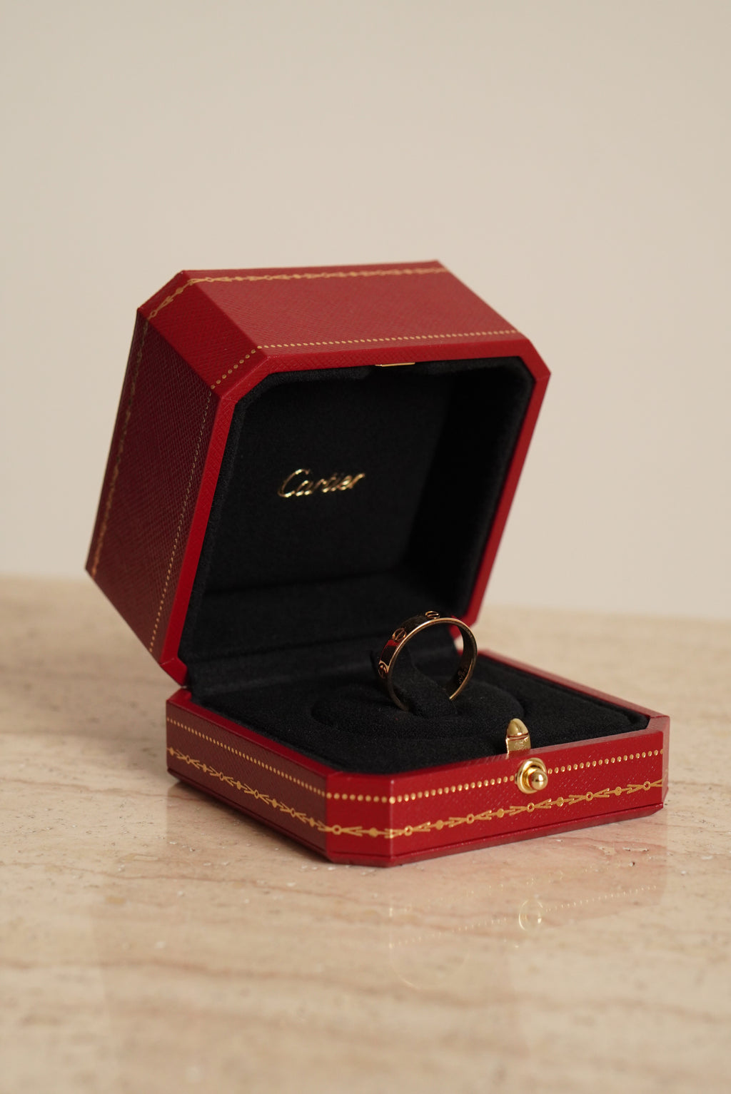 CARTIER LOVE RING SMALL | YELLOW GOLD