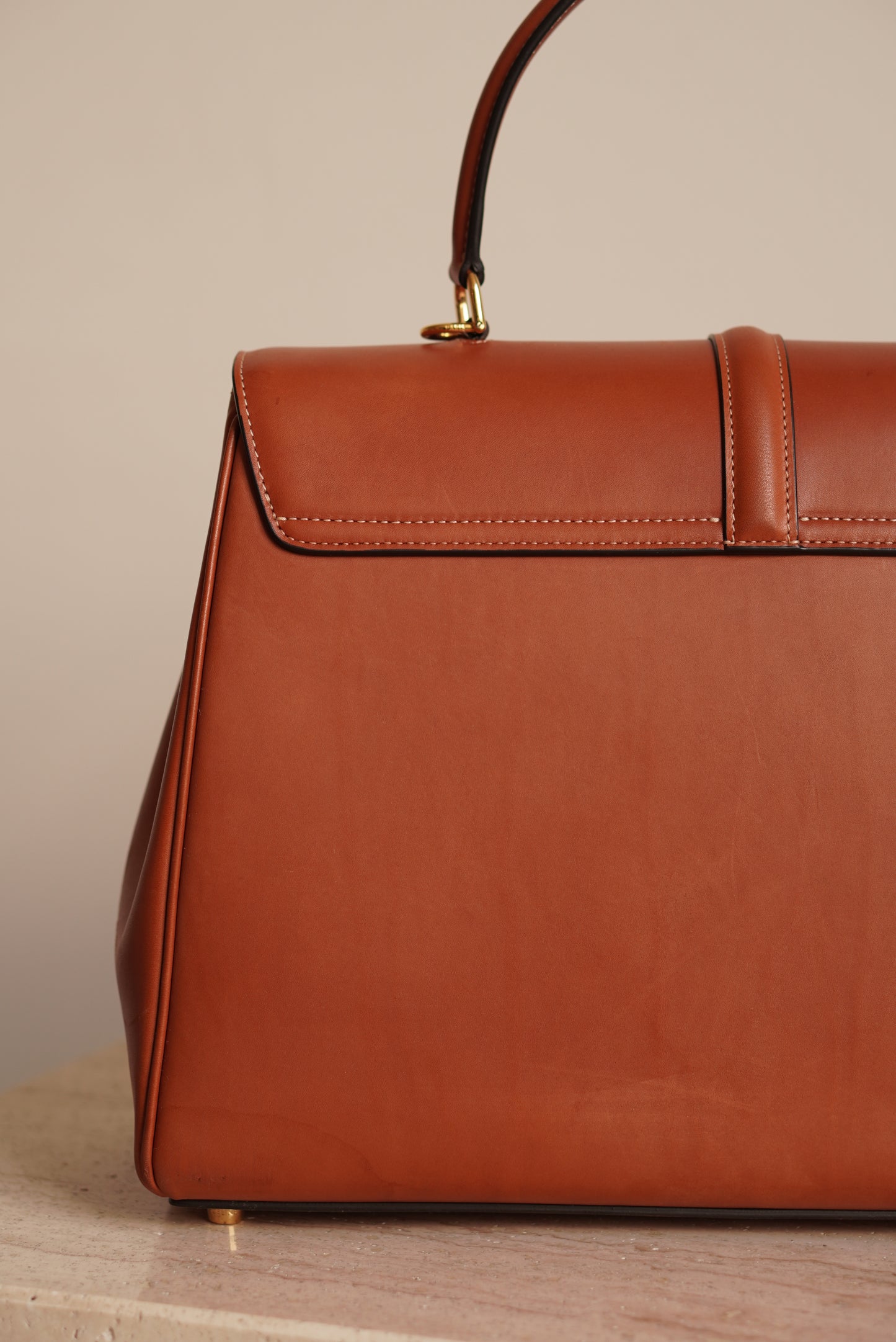CELINE CLASSIQUE 16 | TAN