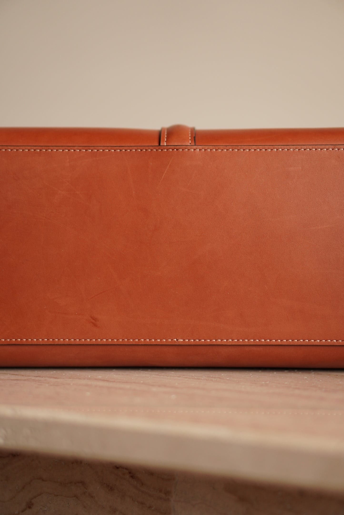 CELINE CLASSIQUE 16 | TAN