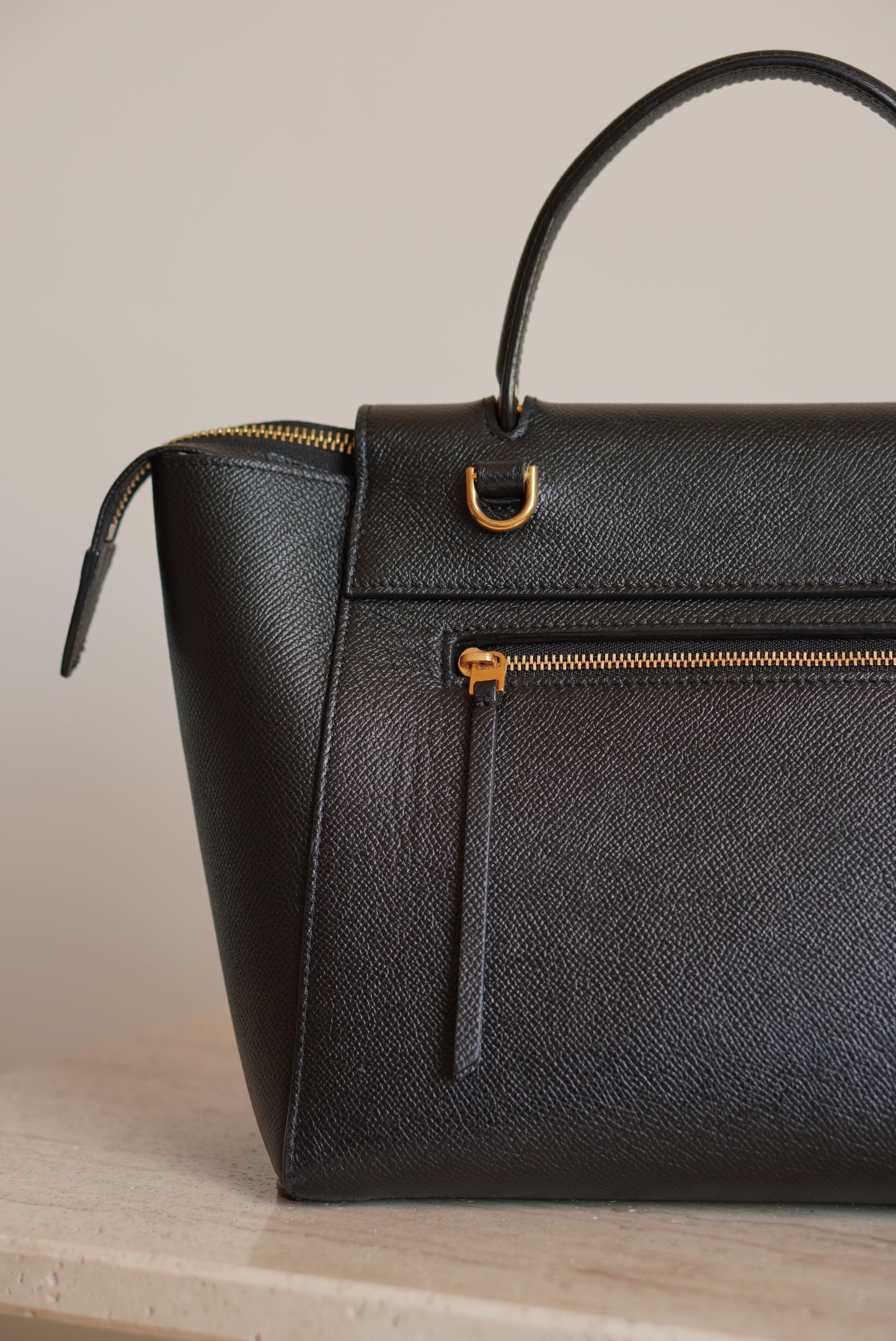 CÉLINE MICRO BELT BAG | BLACK