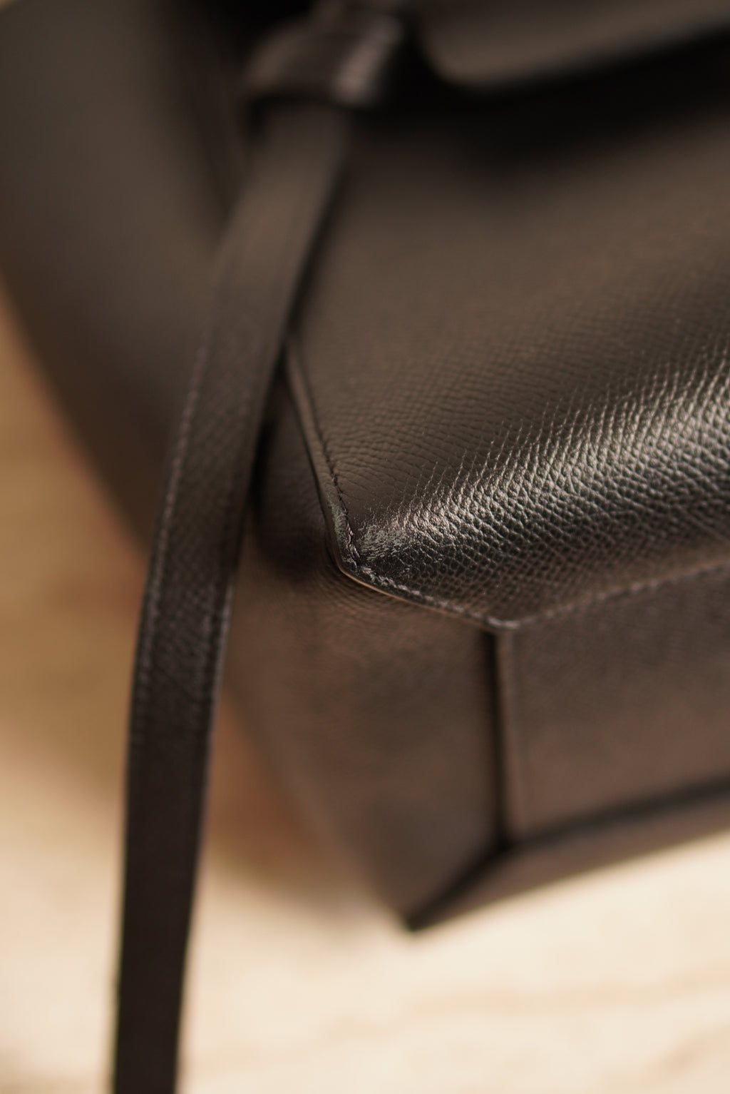 CÉLINE MICRO BELT BAG | BLACK