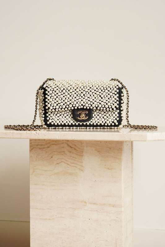 CHANEL 19S PEARL MINI RECTANGULAR