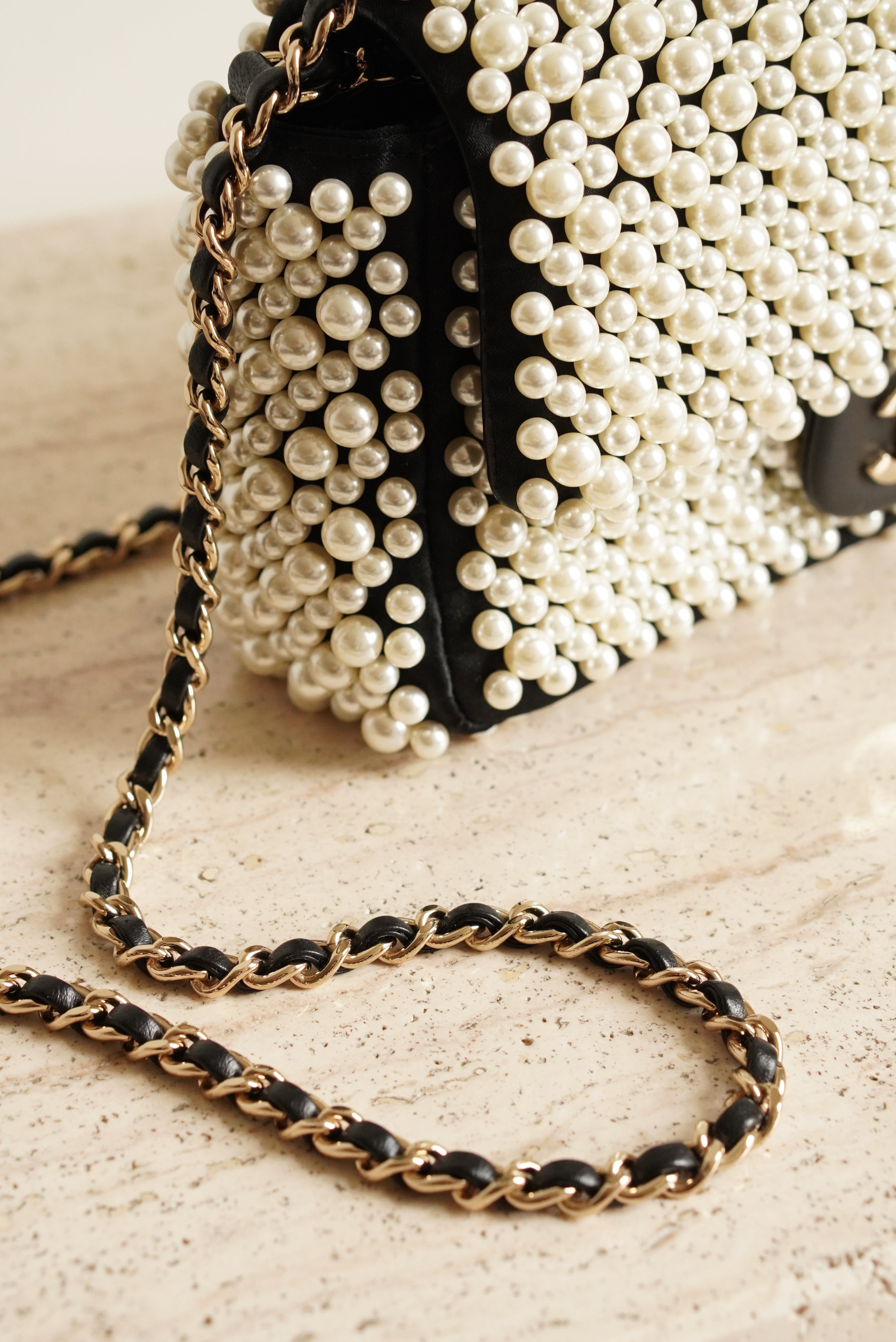 CHANEL 19S PEARL MINI RECTANGULAR