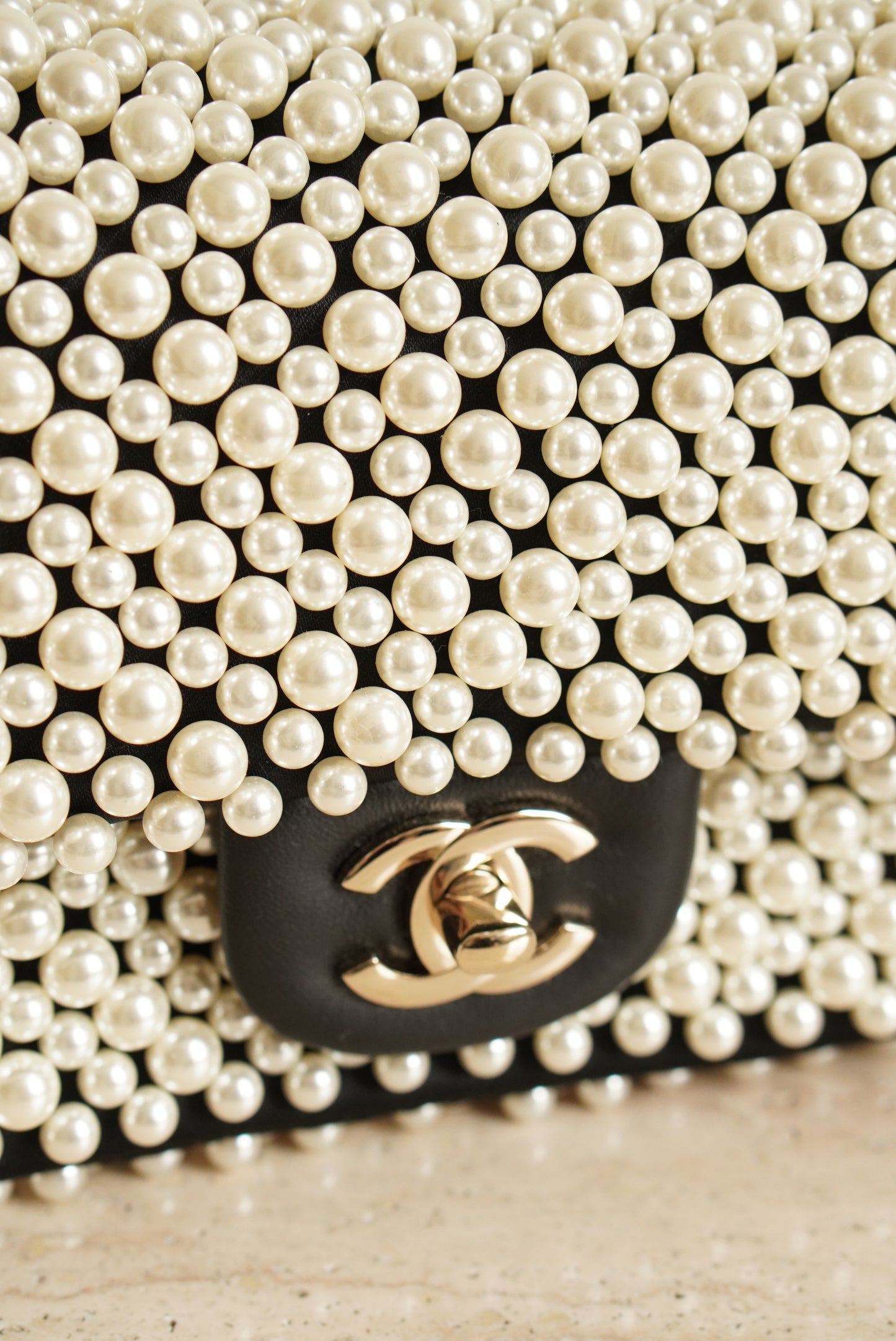 CHANEL 19S PEARL MINI RECTANGULAR