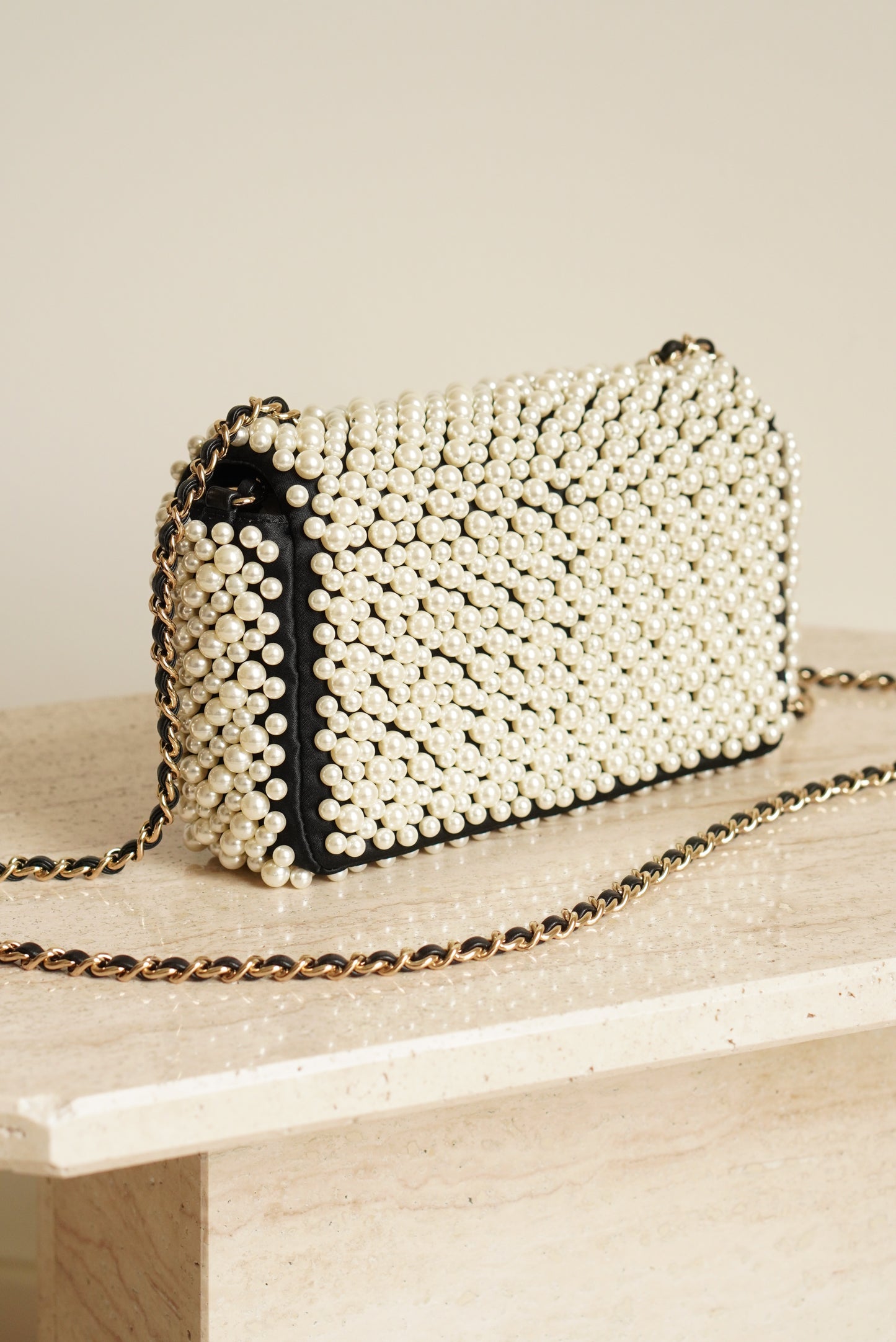 CHANEL 19S PEARL MINI RECTANGULAR
