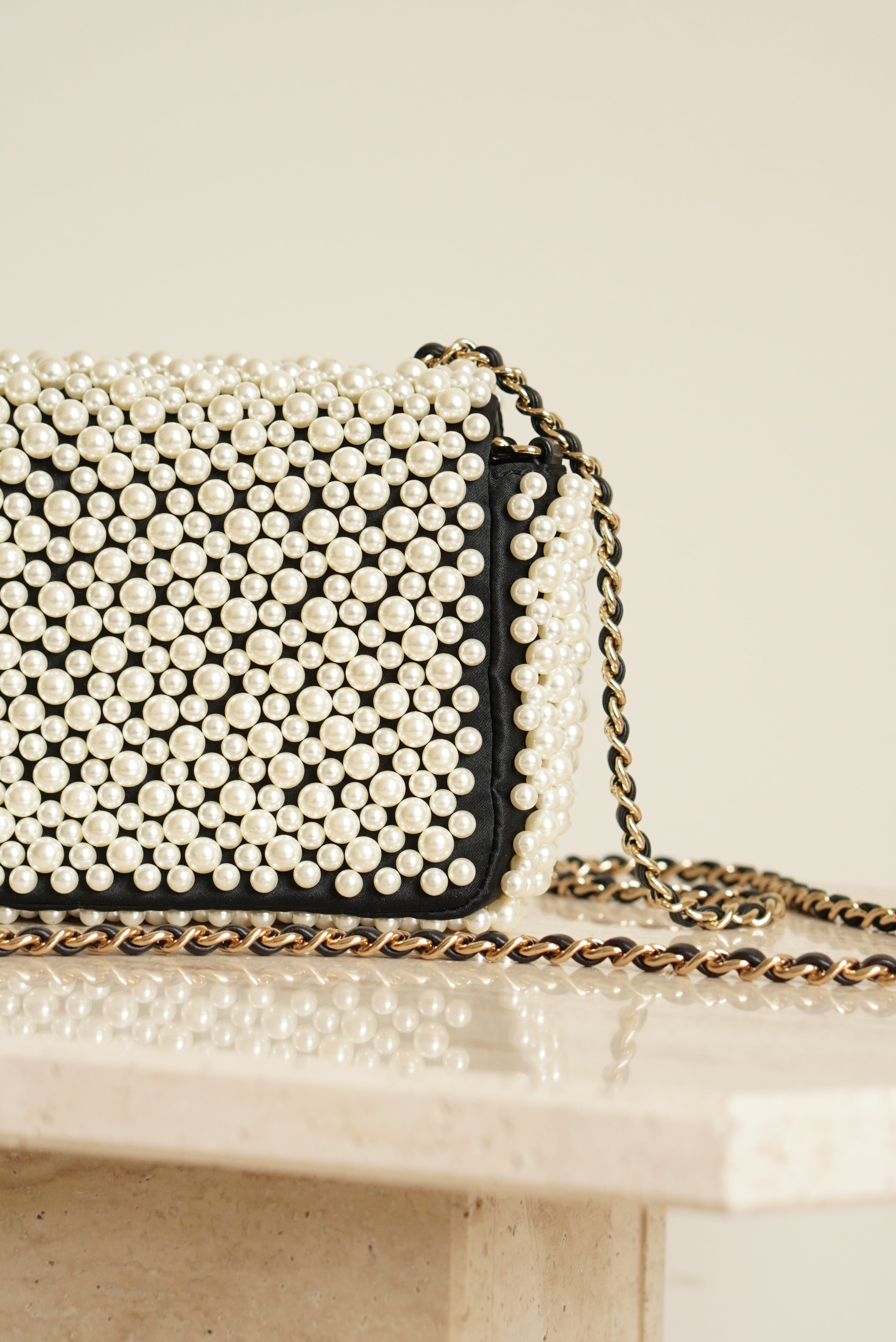 CHANEL 19S PEARL MINI RECTANGULAR