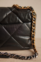 CHANEL 19 LARGE | BLACK