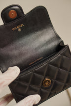 CHANEL 21K MICRO TOP HANDLE | BLACK