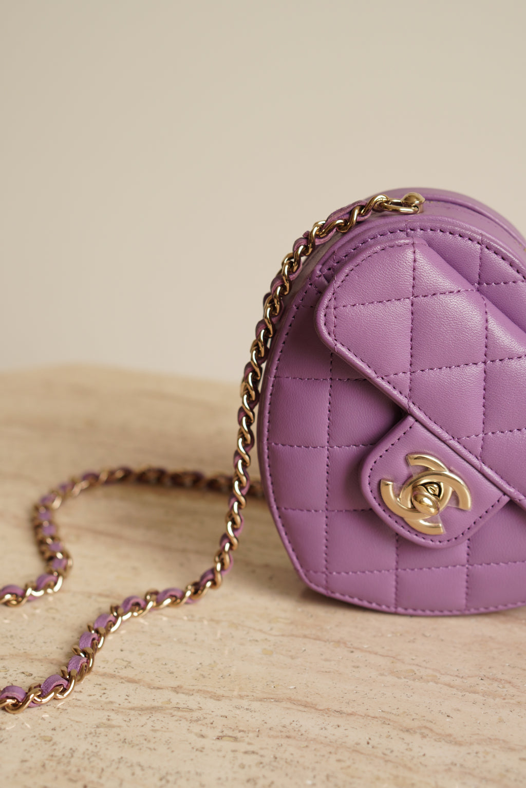 CHANEL 22S SMALL HEART BAG | PURPLE