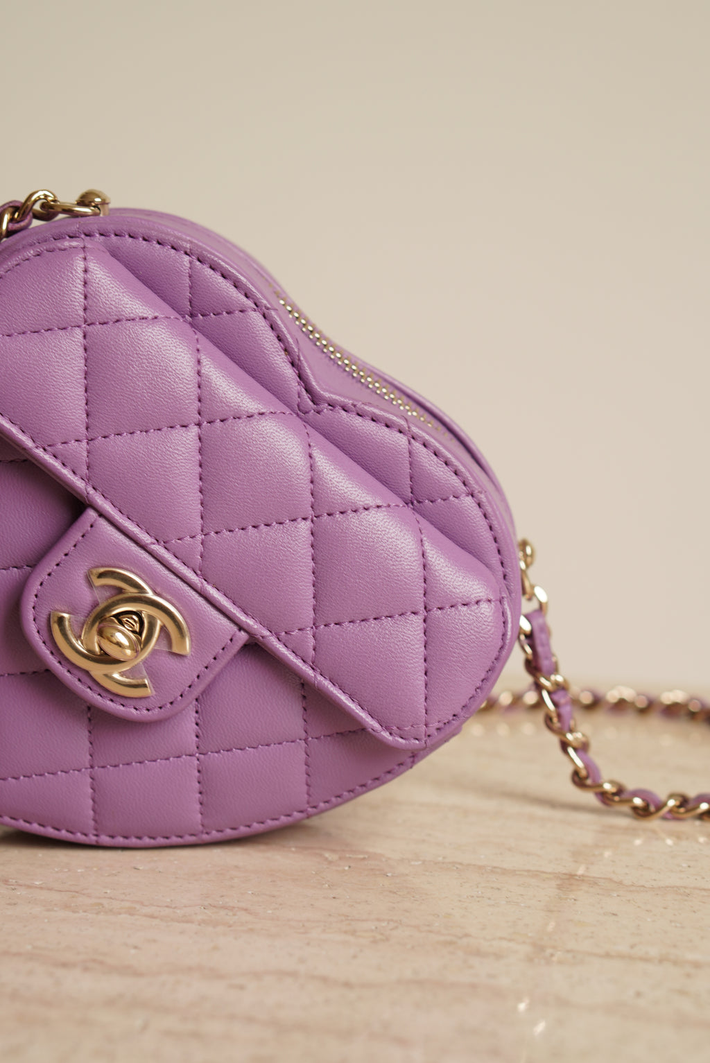 CHANEL 22S SMALL HEART BAG | PURPLE