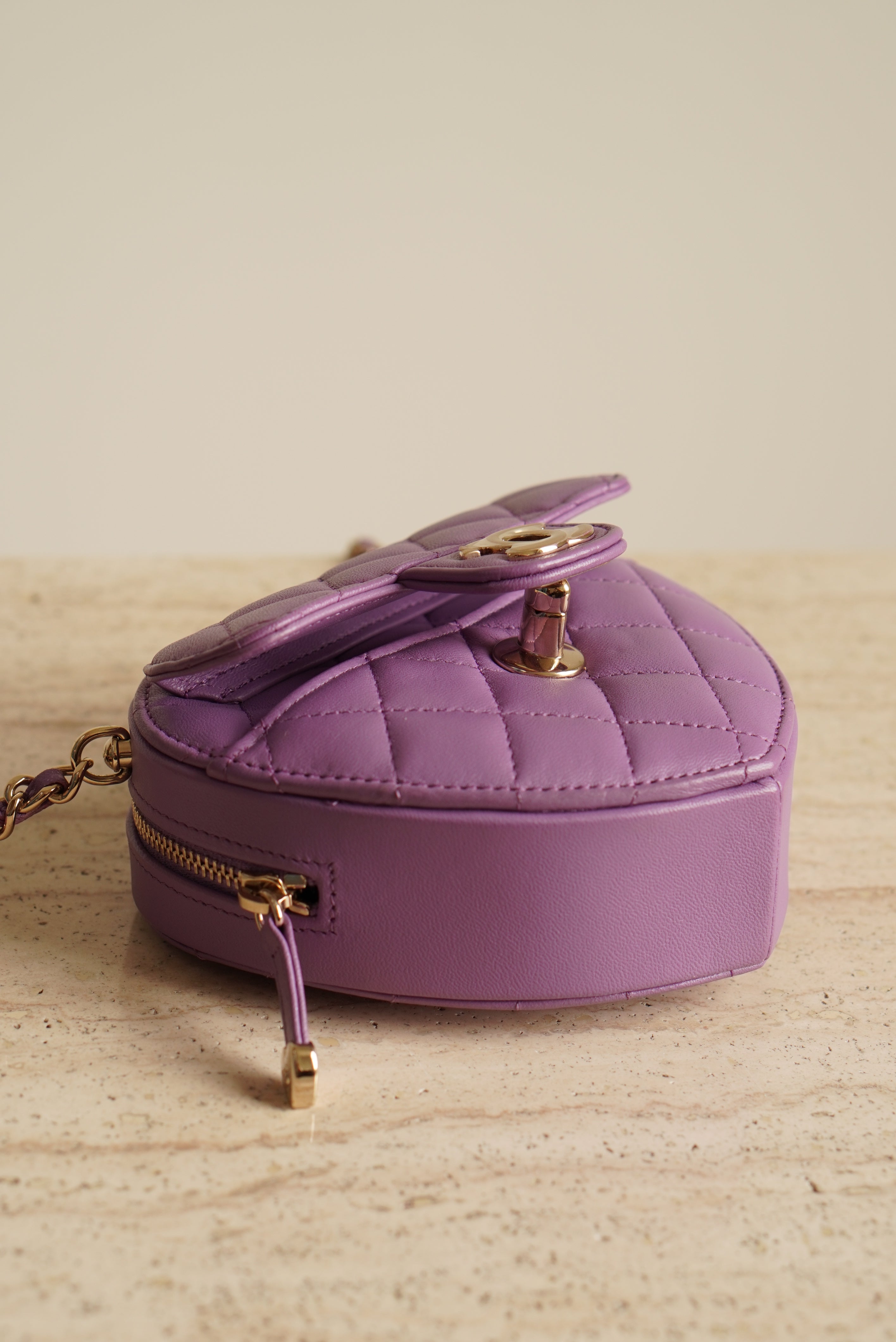 CHANEL 22S SMALL HEART BAG | PURPLE