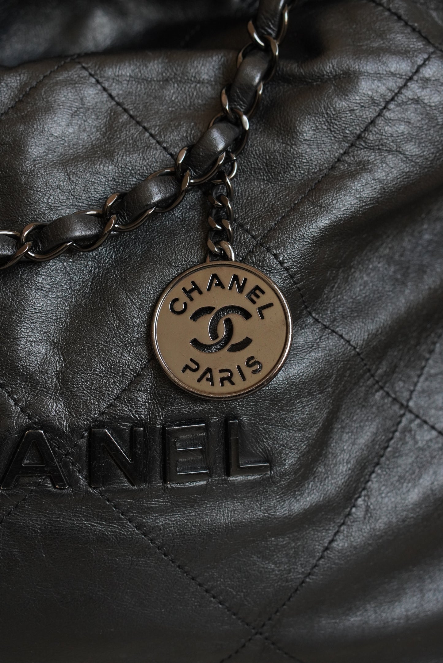 CHANEL 22 SMALL | SO BLACK