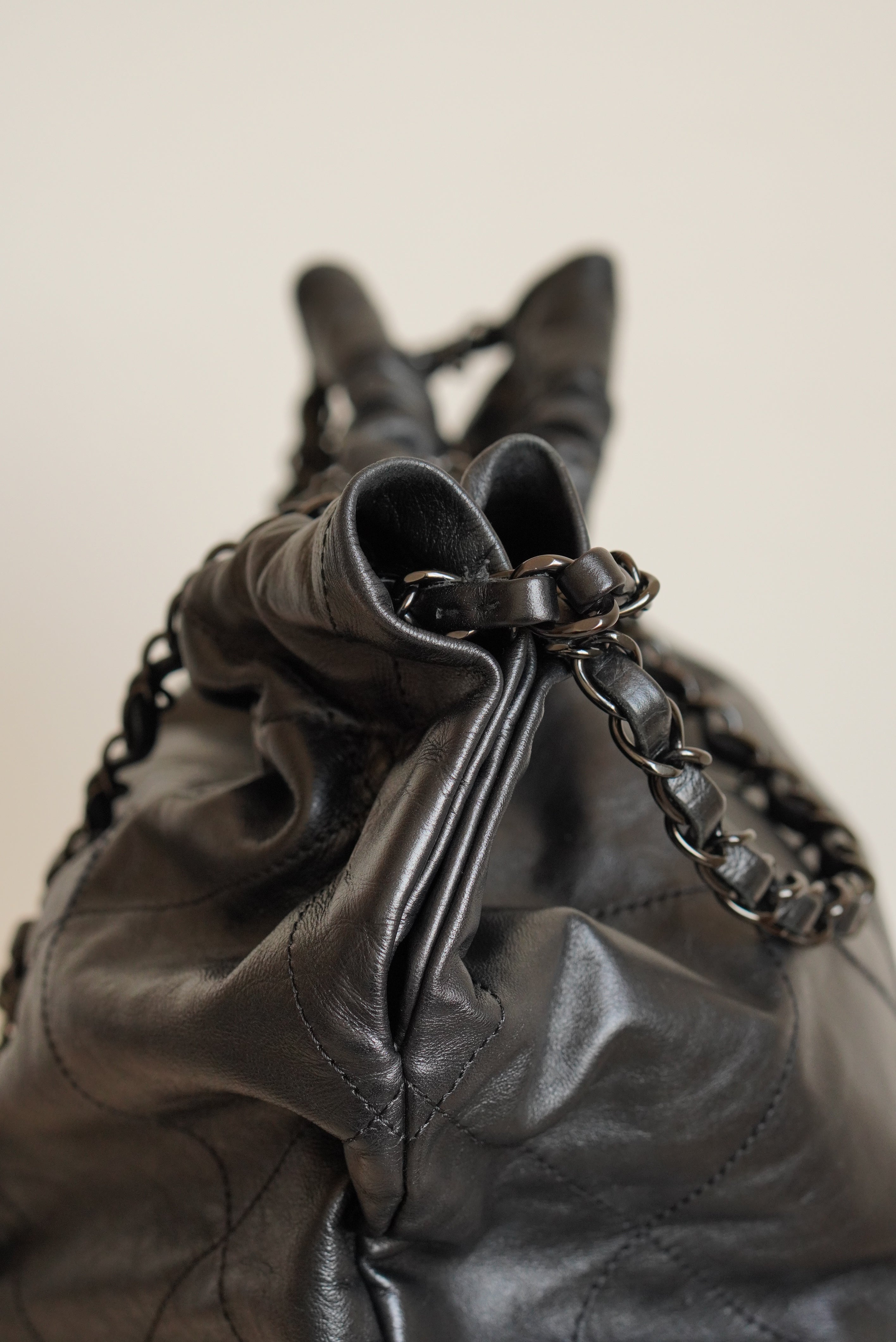 CHANEL 22 SMALL | SO BLACK