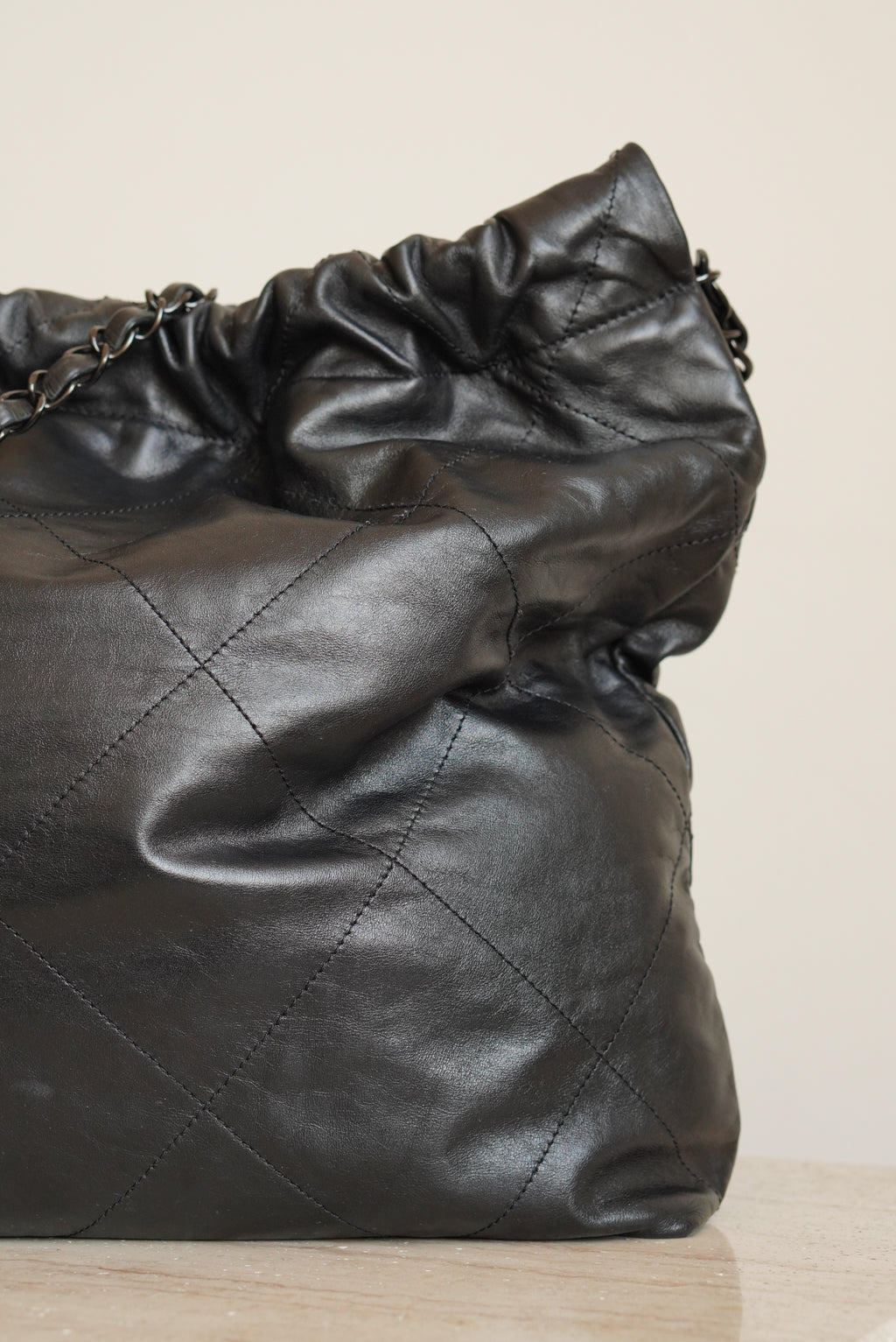 CHANEL 22 SMALL | SO BLACK