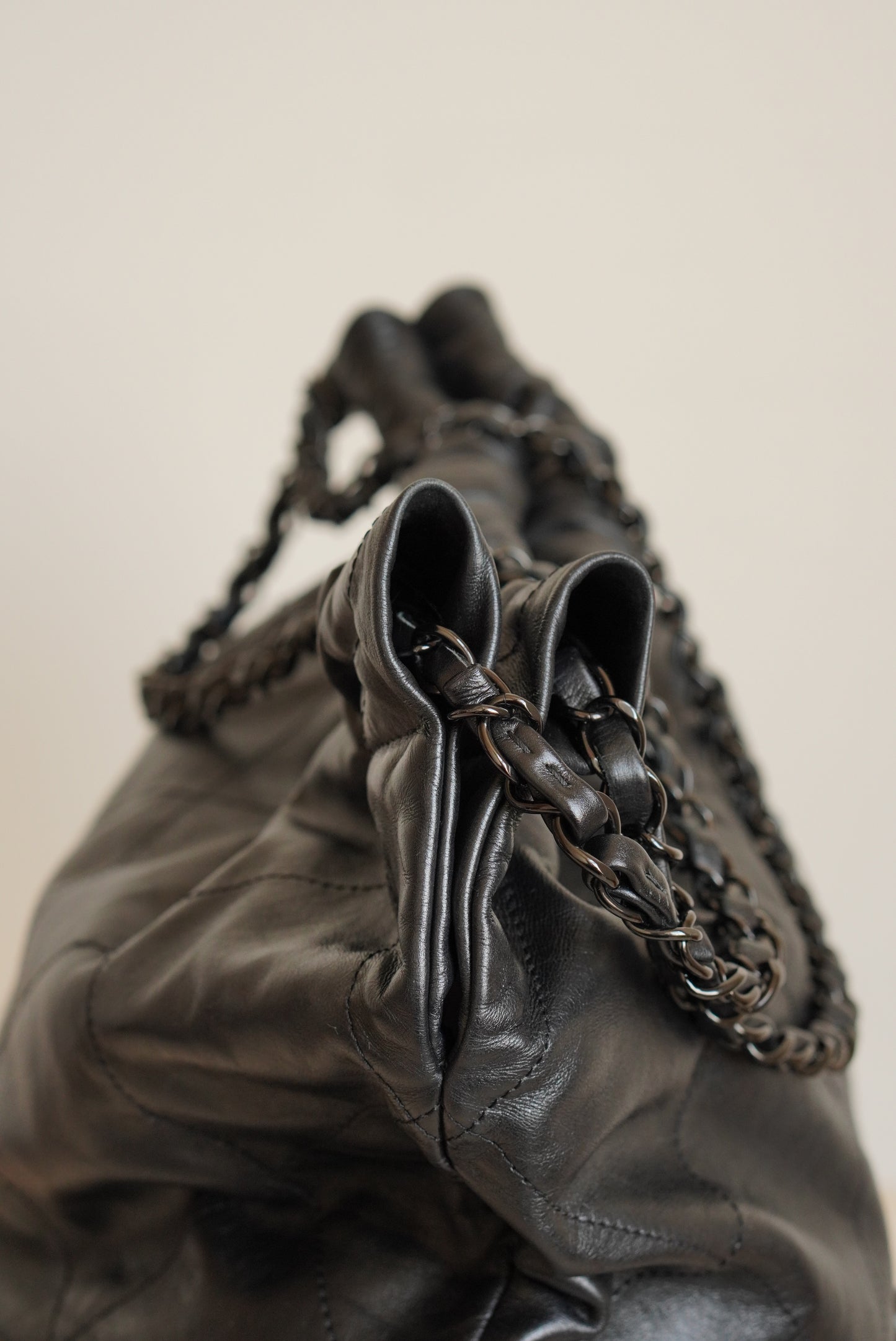 CHANEL 22 SMALL | SO BLACK