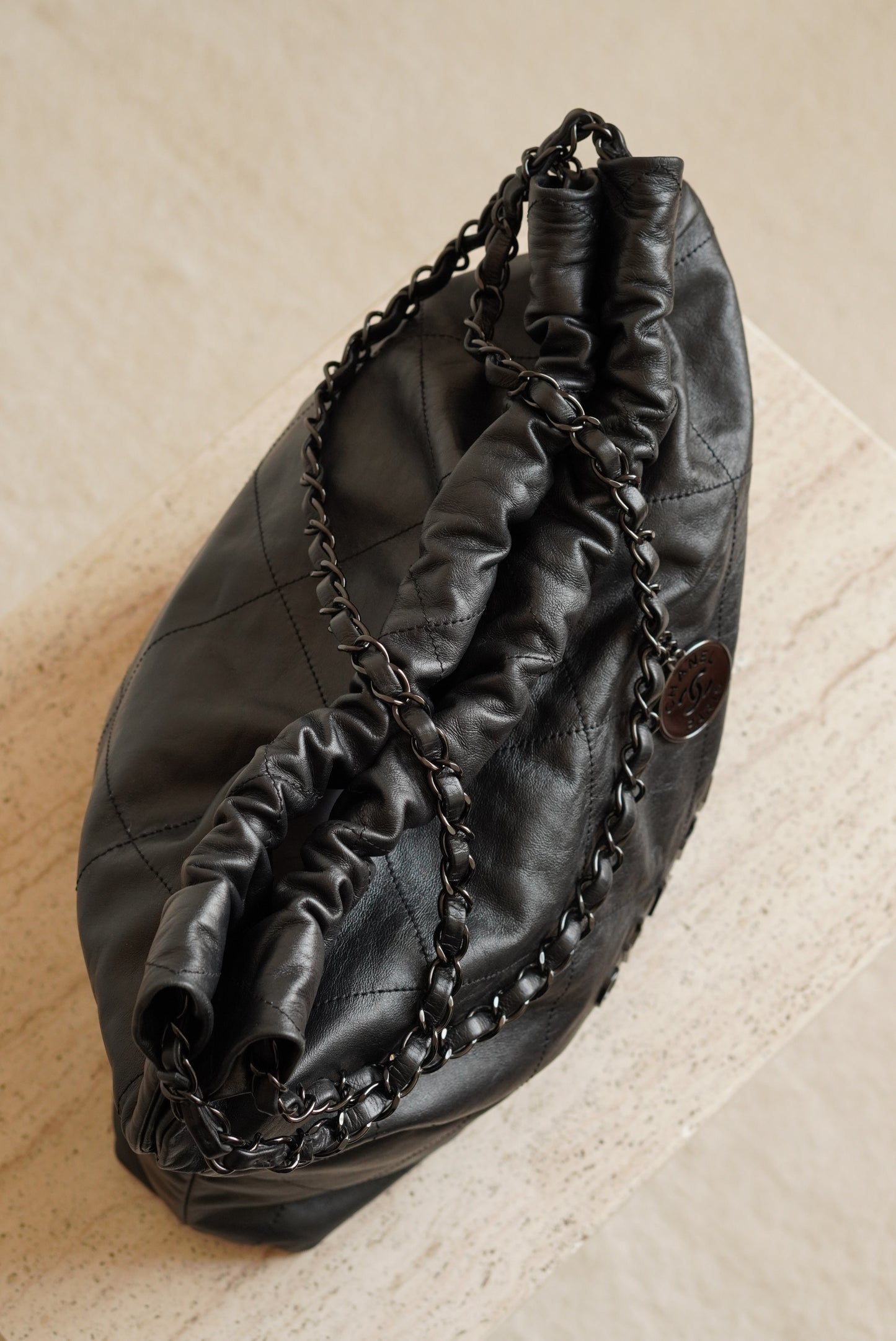 CHANEL 22 SMALL | SO BLACK