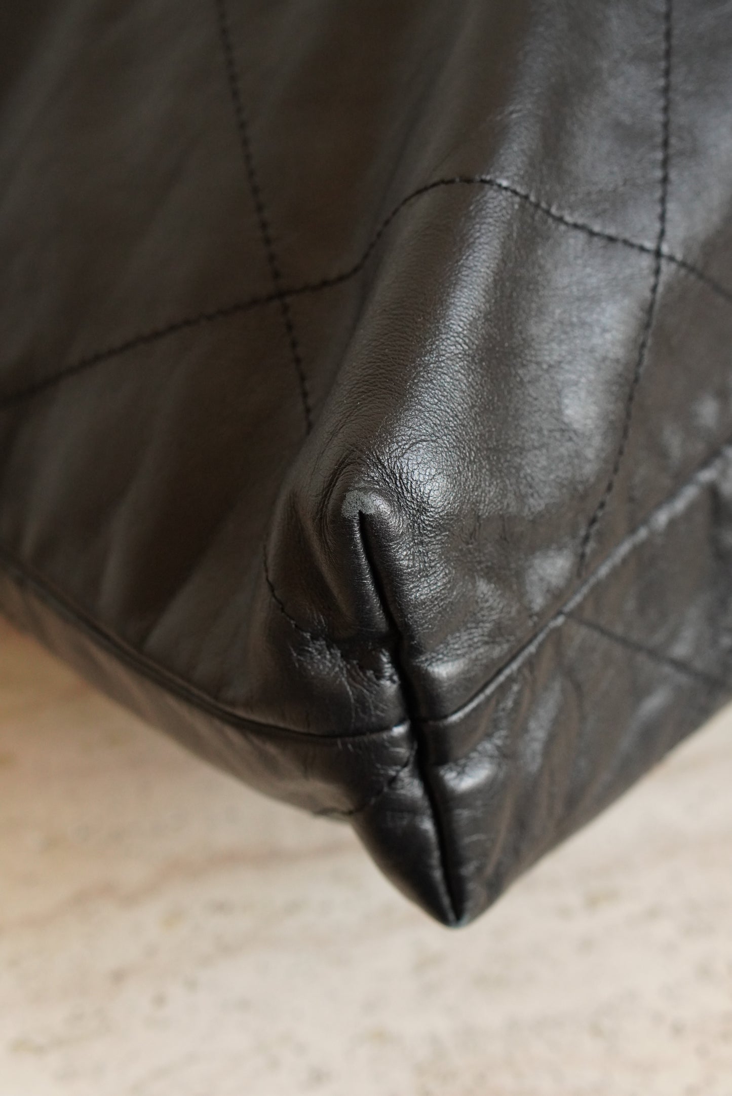 CHANEL 22 SMALL | SO BLACK