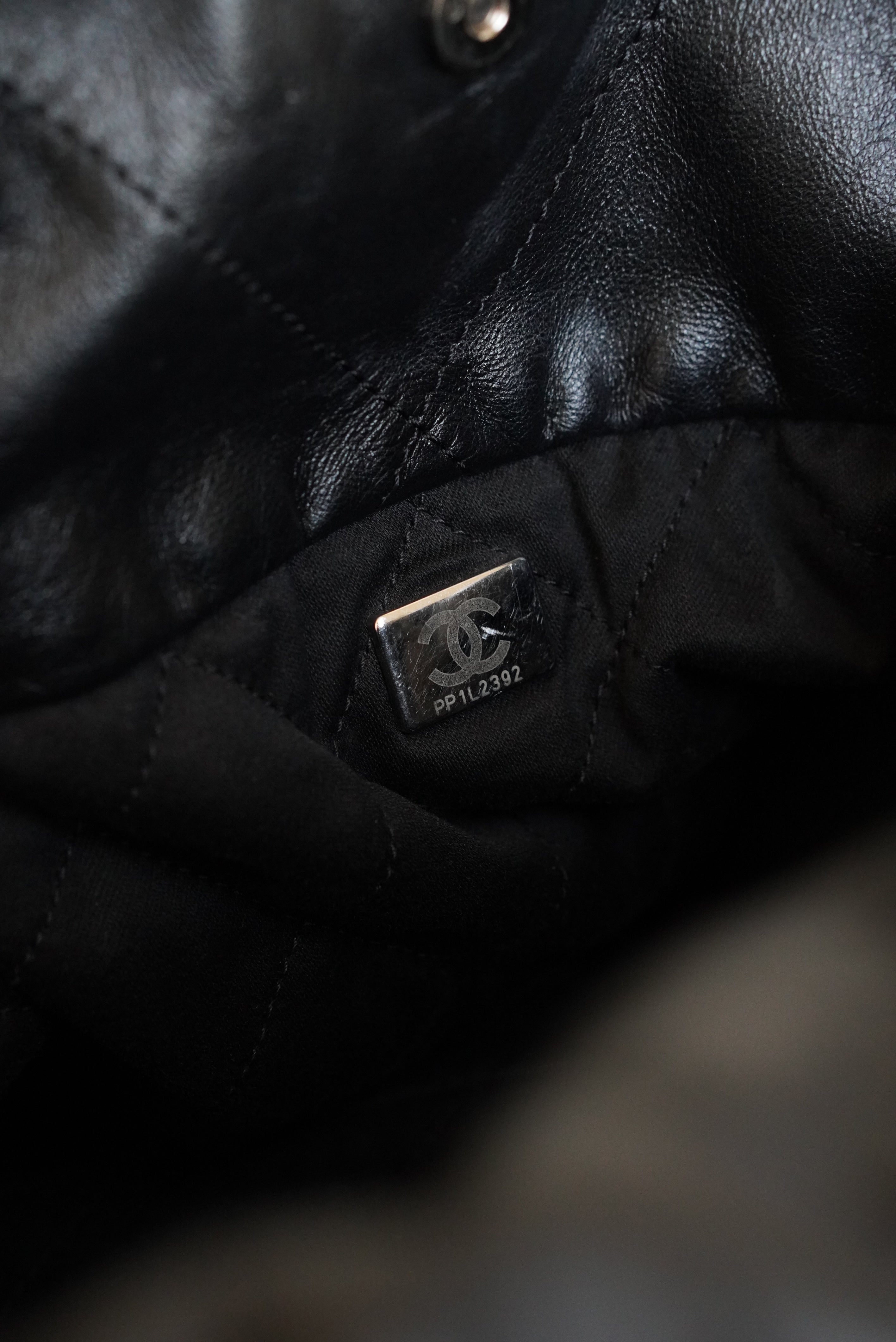 CHANEL 22 SMALL | SO BLACK