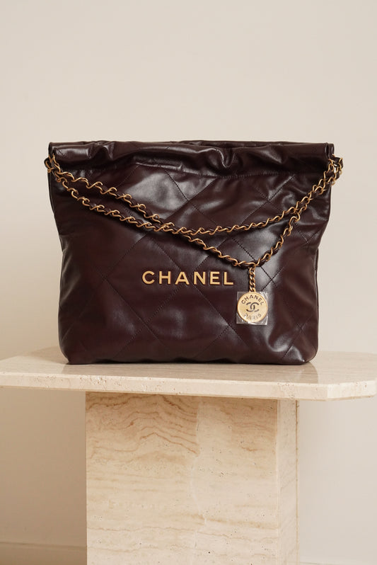 CHANEL 22 SMALL | DARK BROWN
