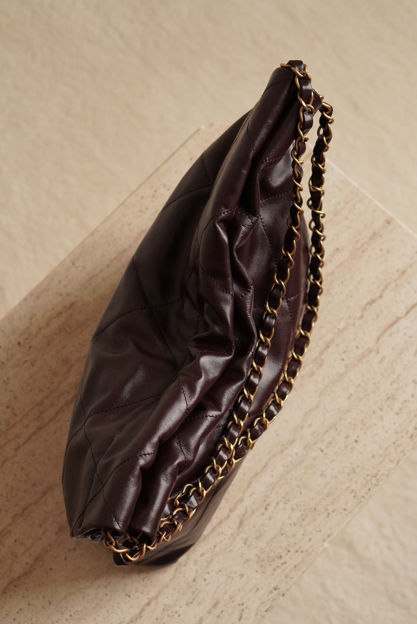 CHANEL 22 SMALL | DARK BROWN