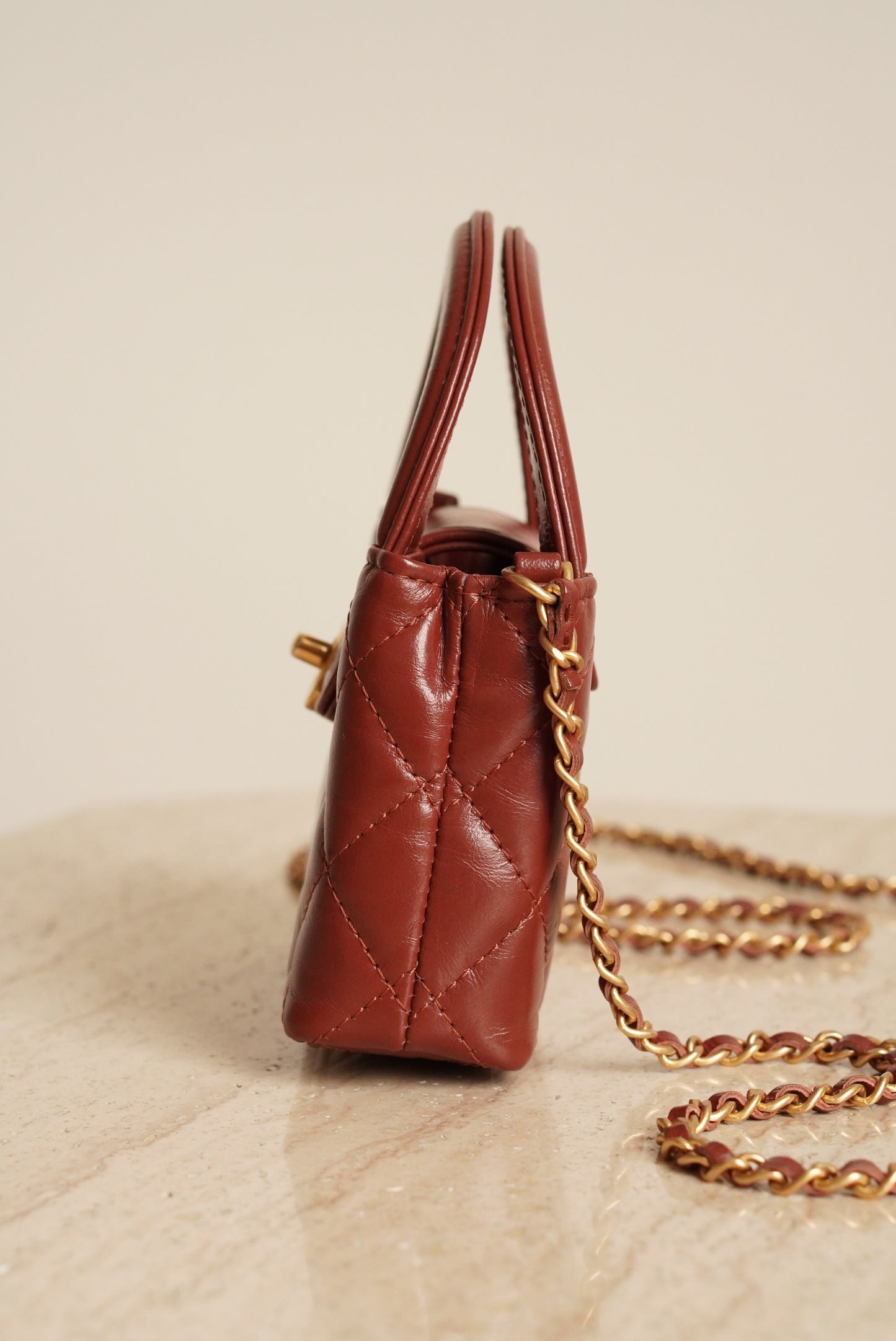 CHANEL 24A KELLY MICRO | BROWN