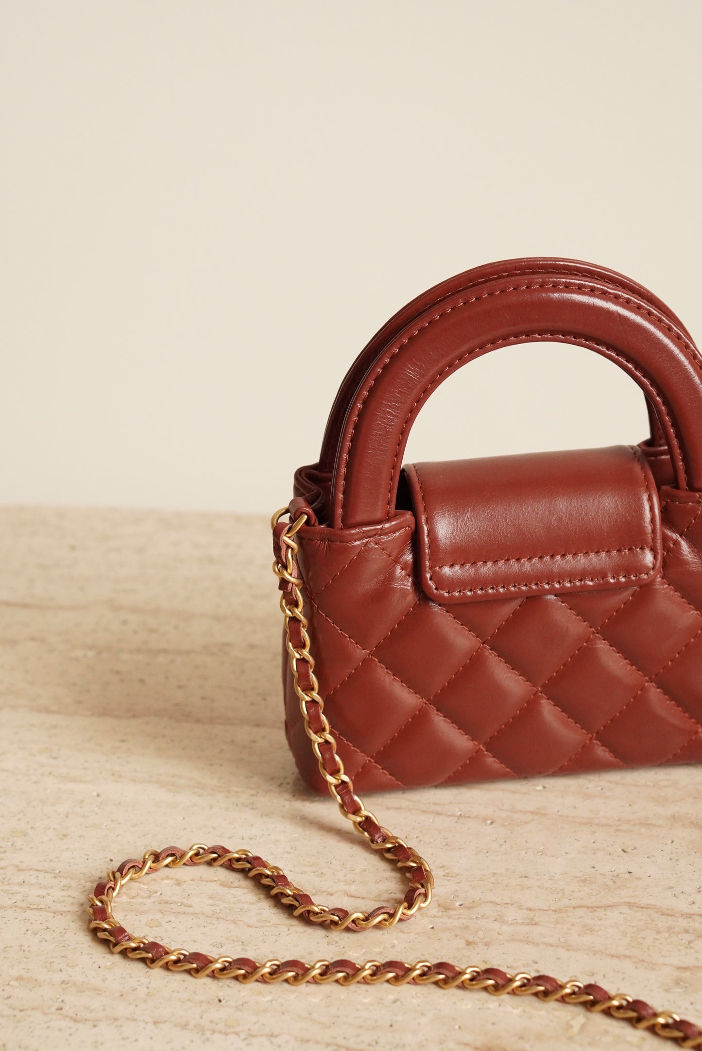 CHANEL 24A KELLY MICRO | BROWN