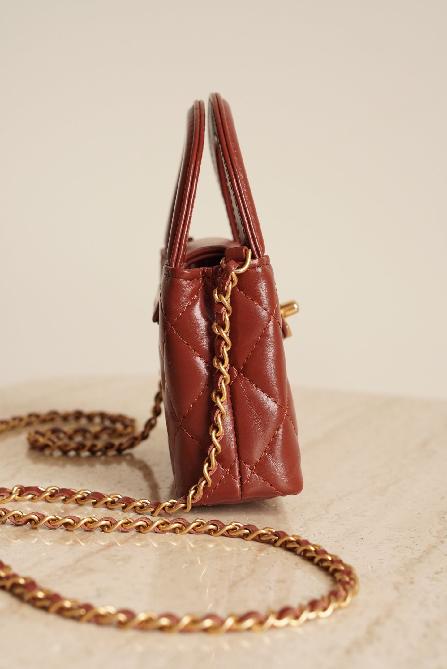 CHANEL 24A KELLY MICRO | BROWN