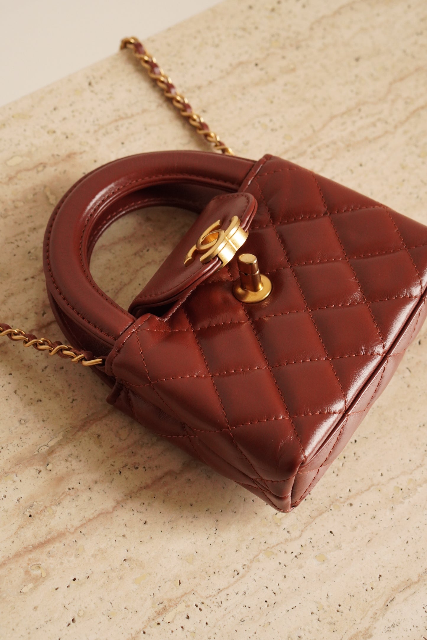 CHANEL 24A KELLY MICRO | BROWN