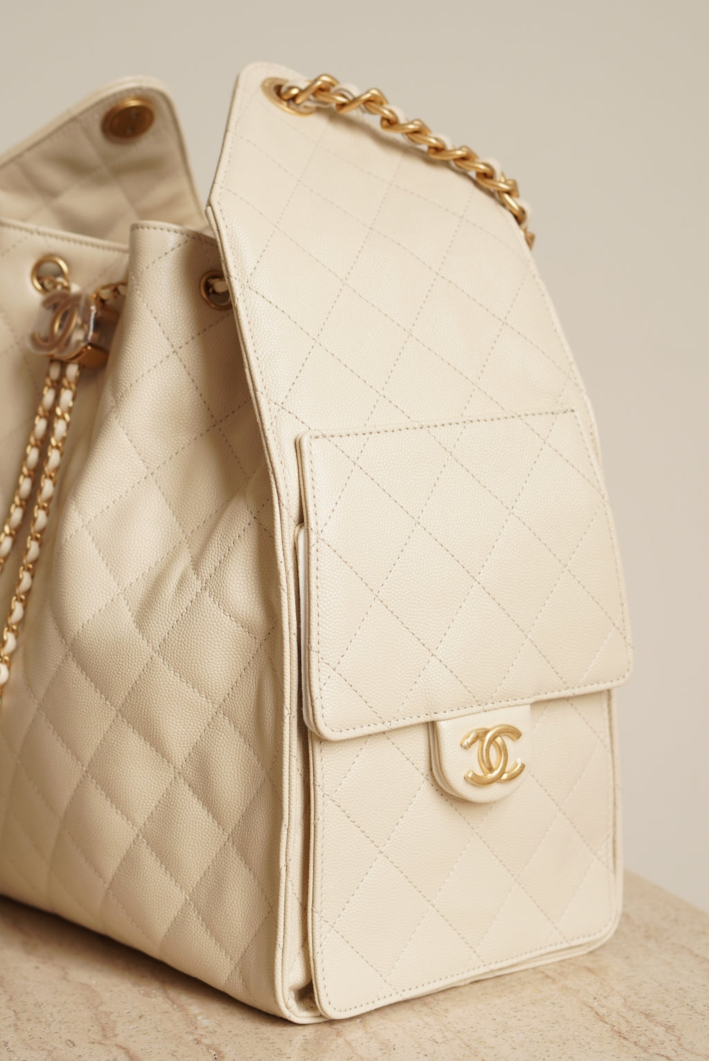 CHANEL 25 MEDIUM | LIGHT BEIGE