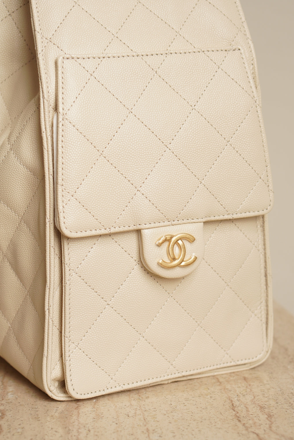 CHANEL 25 MEDIUM | LIGHT BEIGE