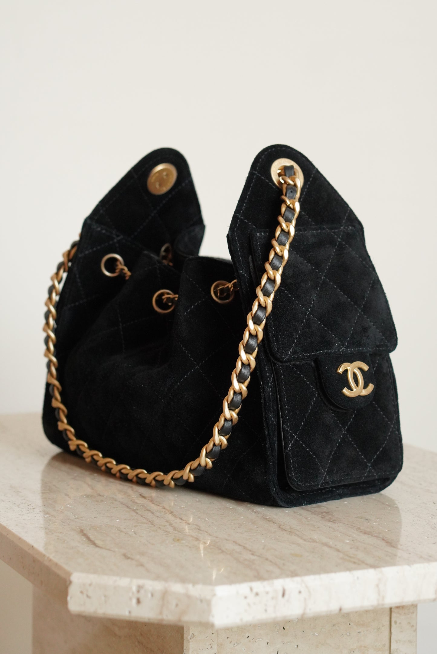 CHANEL 25 MINI | BLACK