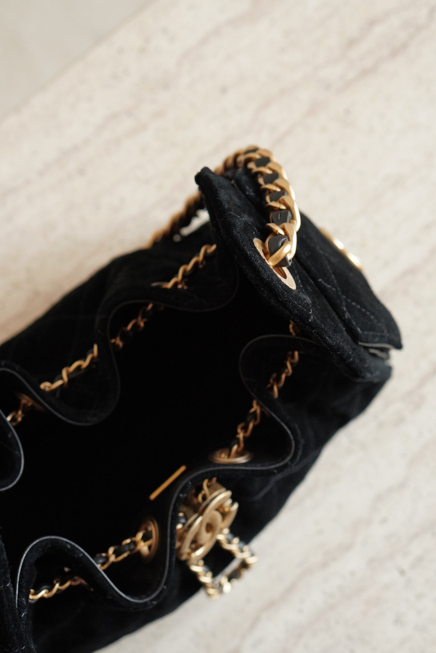 CHANEL 25 MINI | BLACK