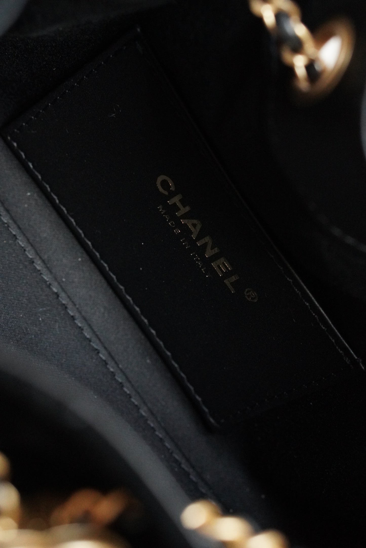 CHANEL 25 MINI | BLACK