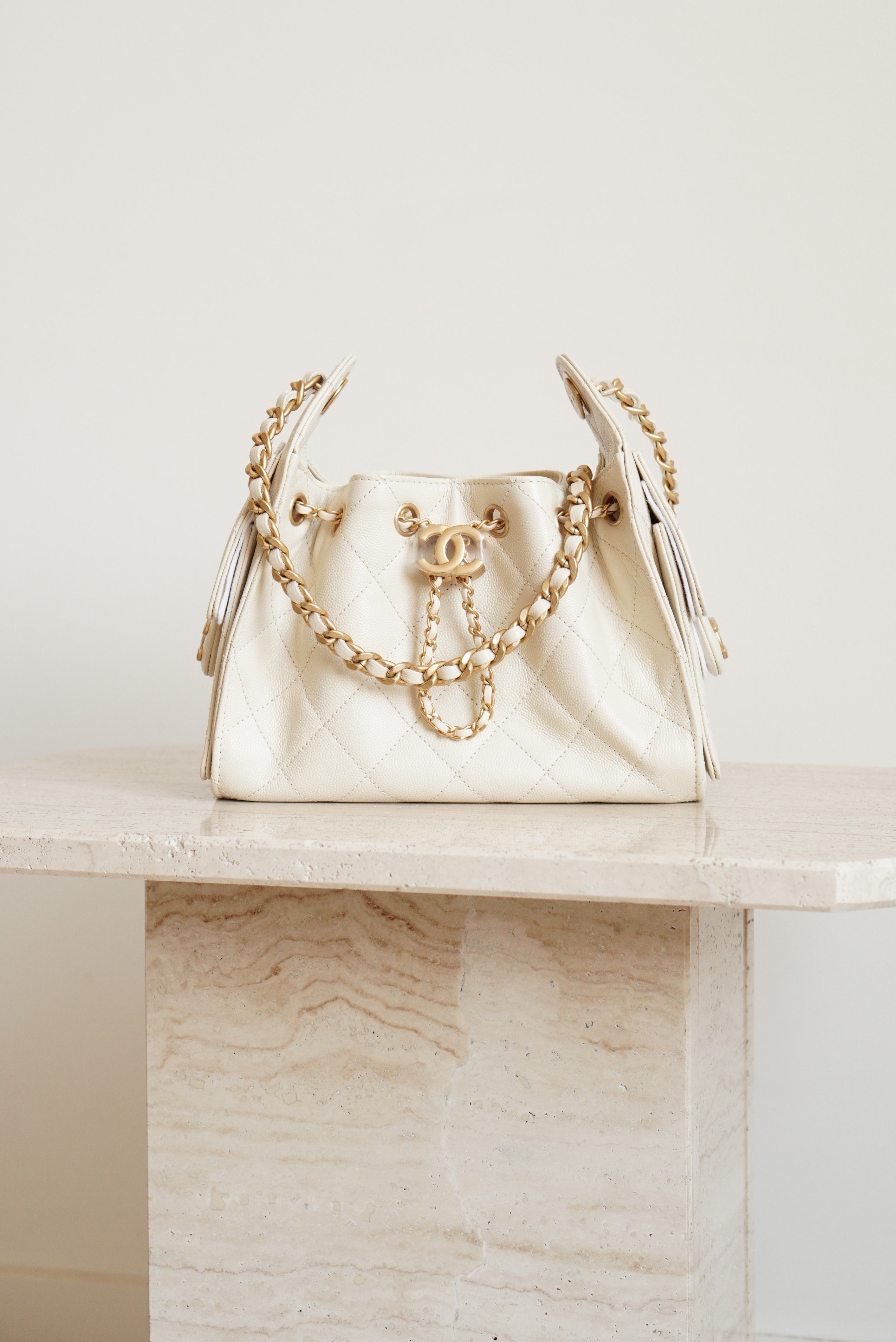 CHANEL 25 MINI | LIGHT BEIGE