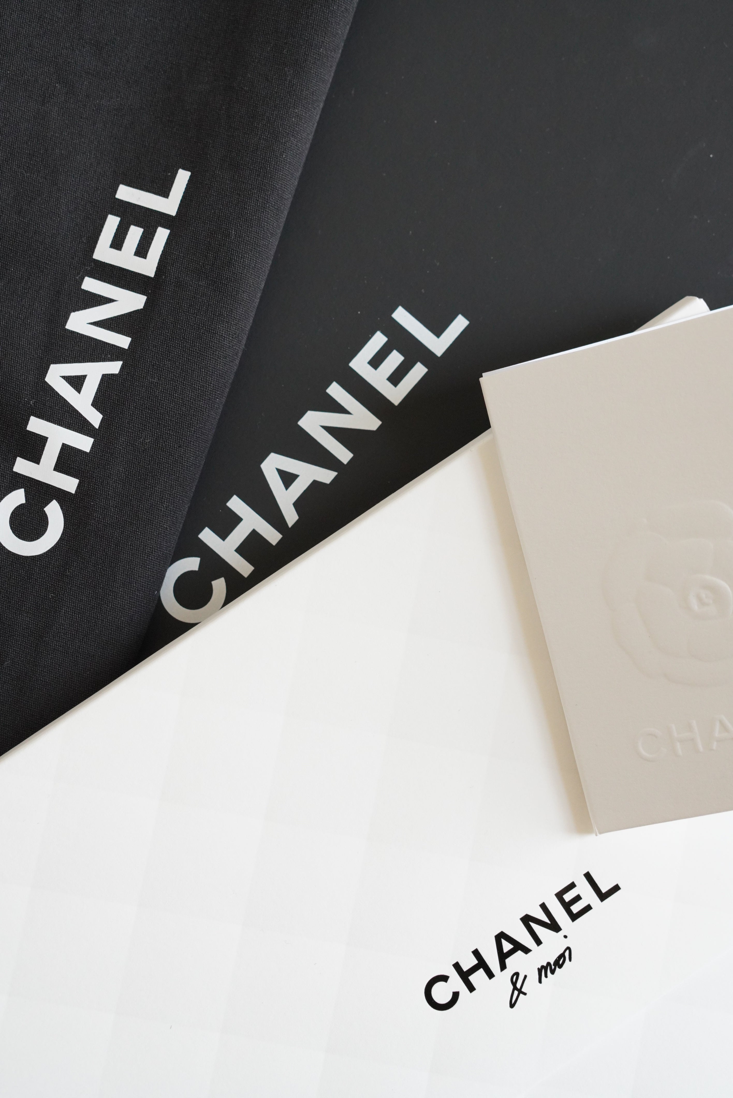 CHANEL 25 MINI | LIGHT BEIGE
