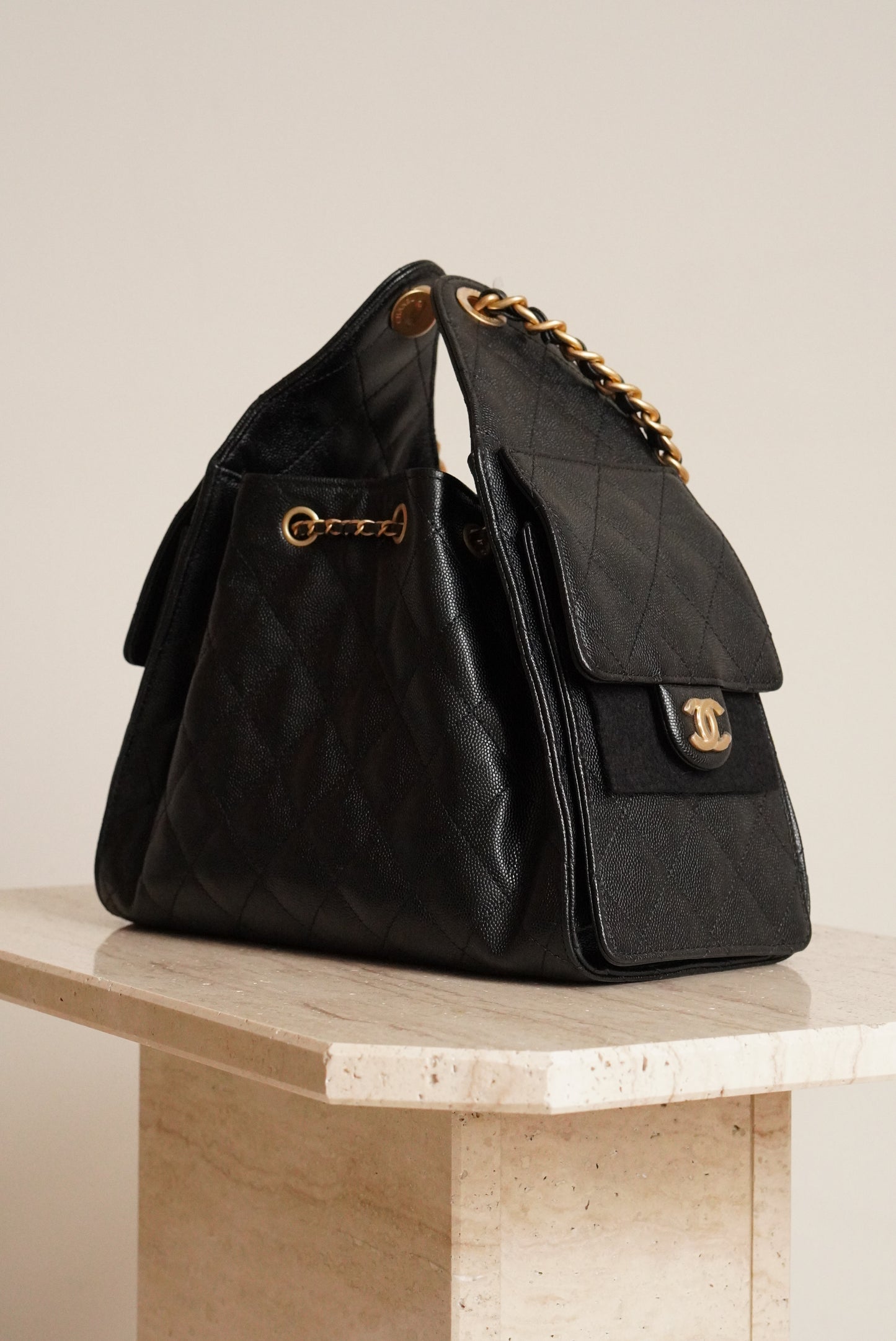 CHANEL 25 SMALL | BLACK