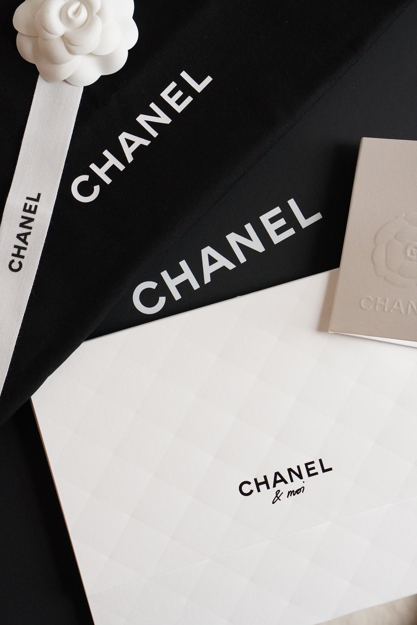 CHANEL 25 SMALL | BLACK