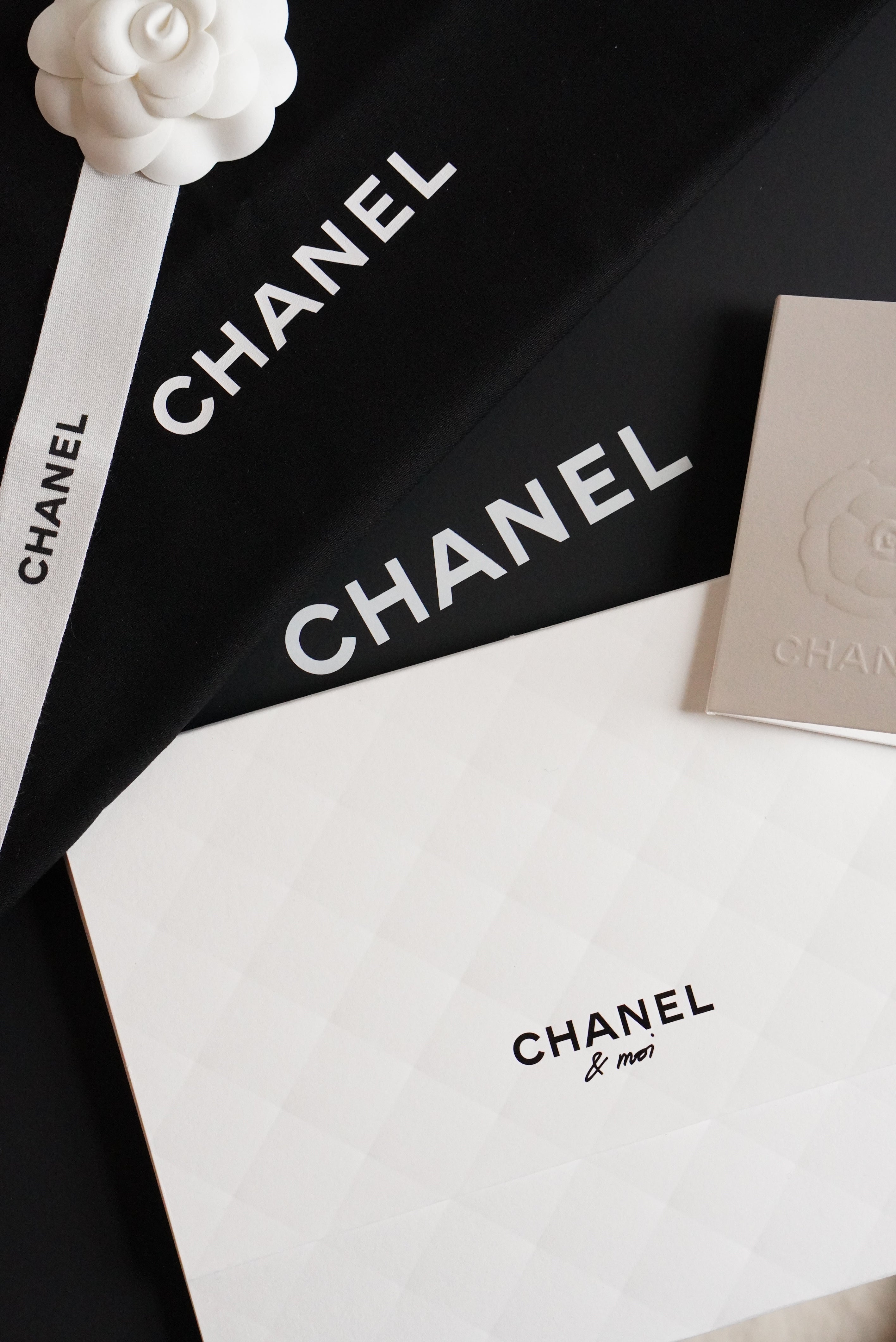 CHANEL 25 SMALL | BLACK