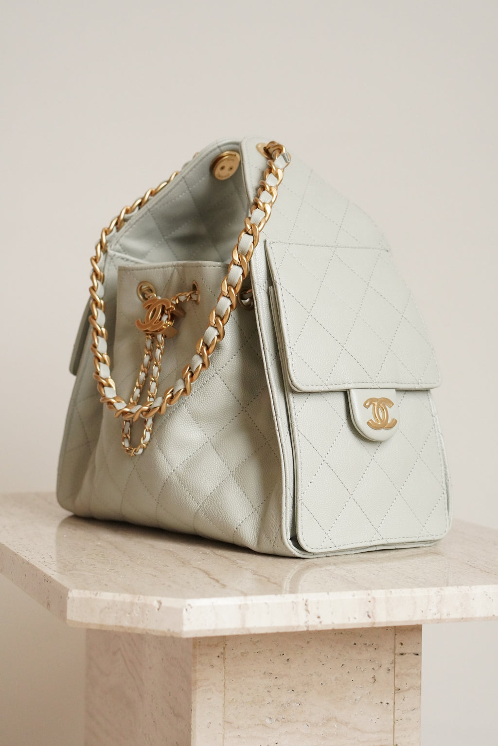CHANEL 25 SMALL | PASTEL GREEN