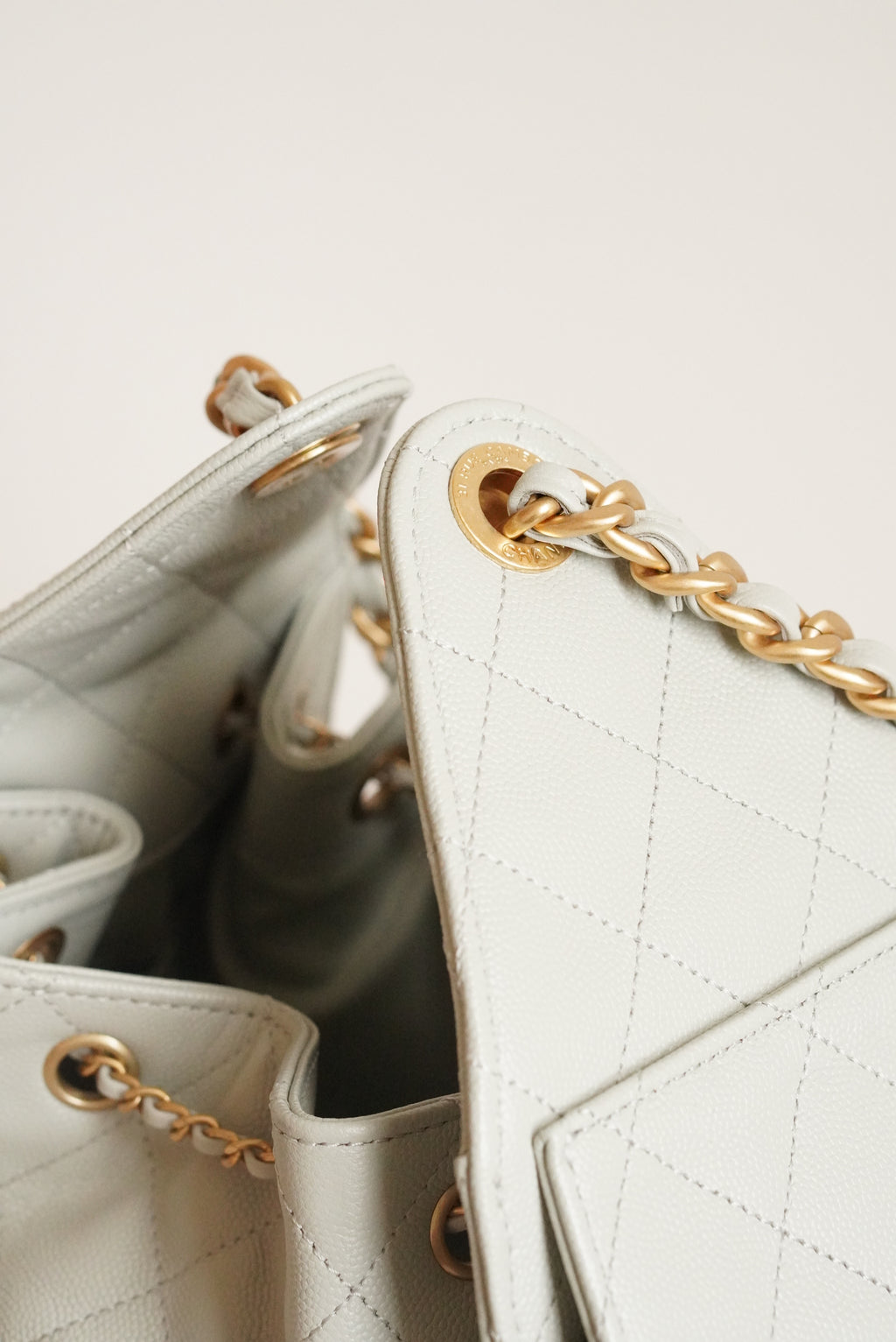 CHANEL 25 SMALL | PASTEL GREEN