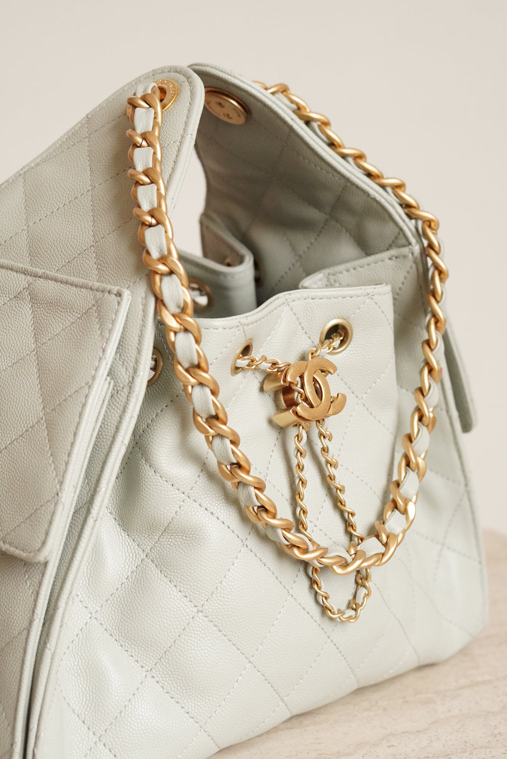 CHANEL 25 SMALL | PASTEL GREEN